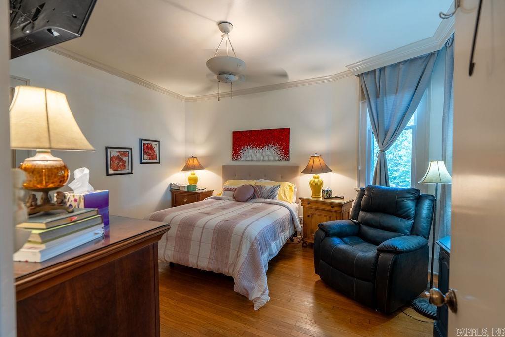 110 N Broadway Property Photo 46