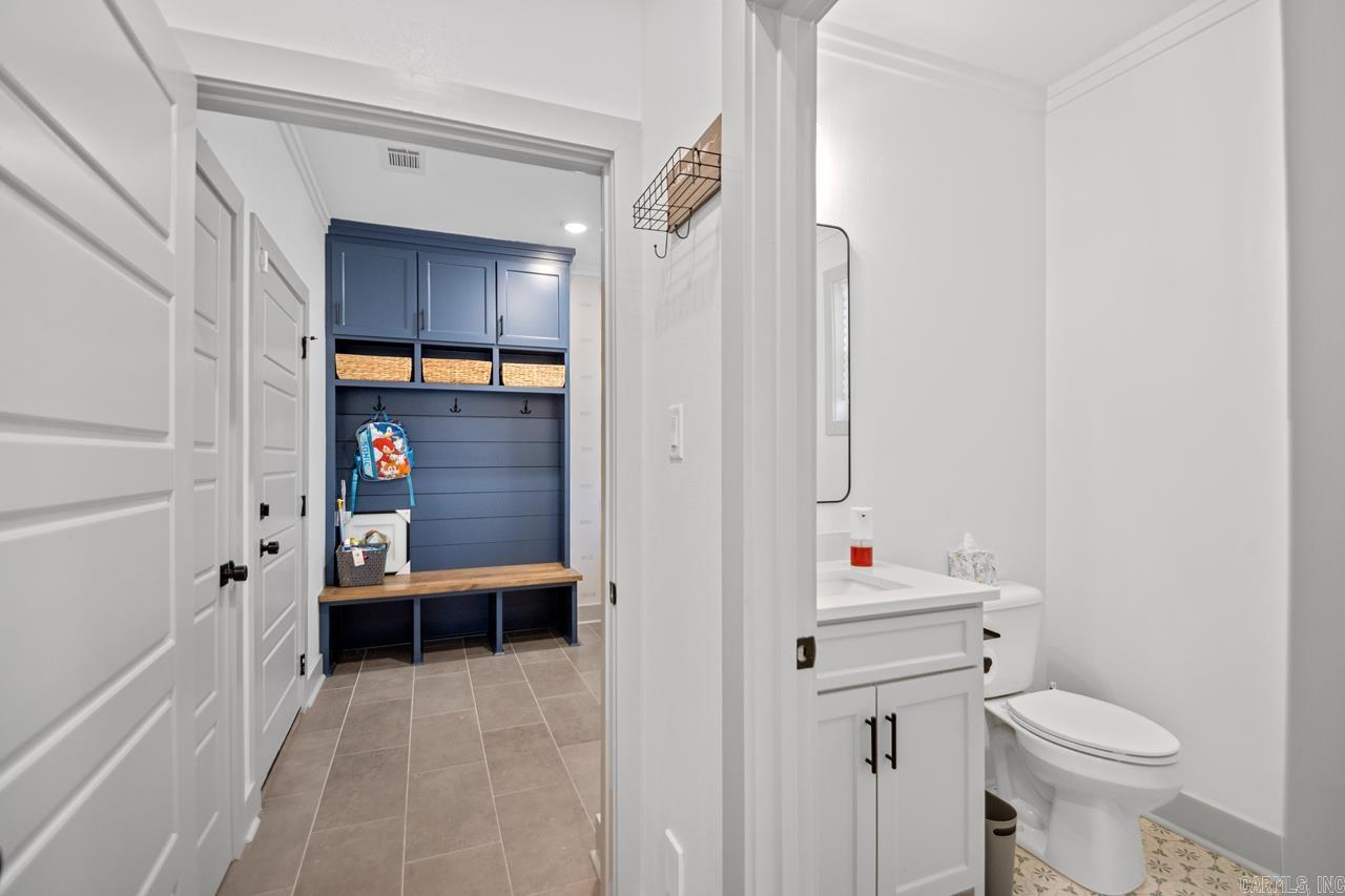6113 Fait Road Property Photo 18