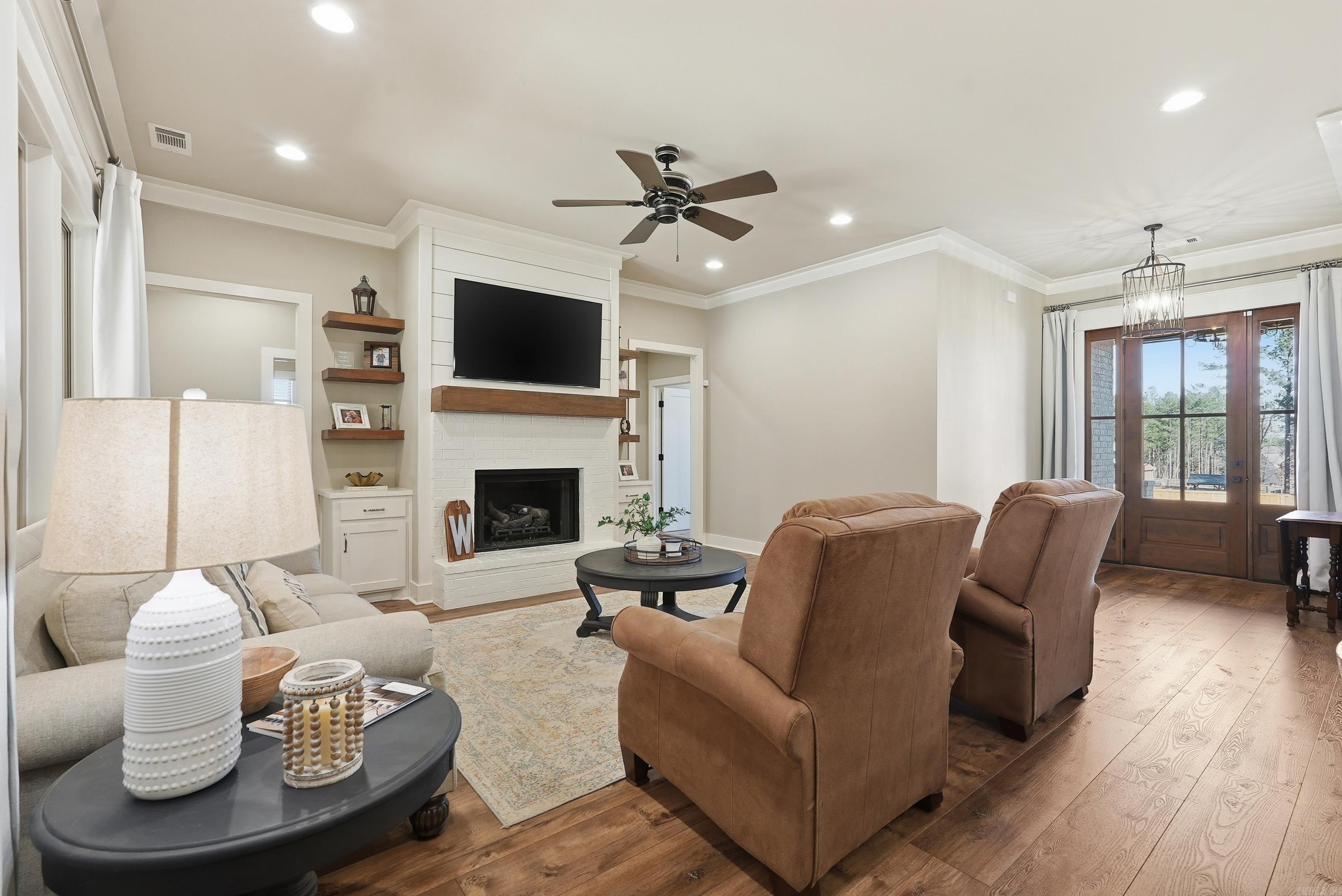 5048 Westridge Cir Property Photo 9