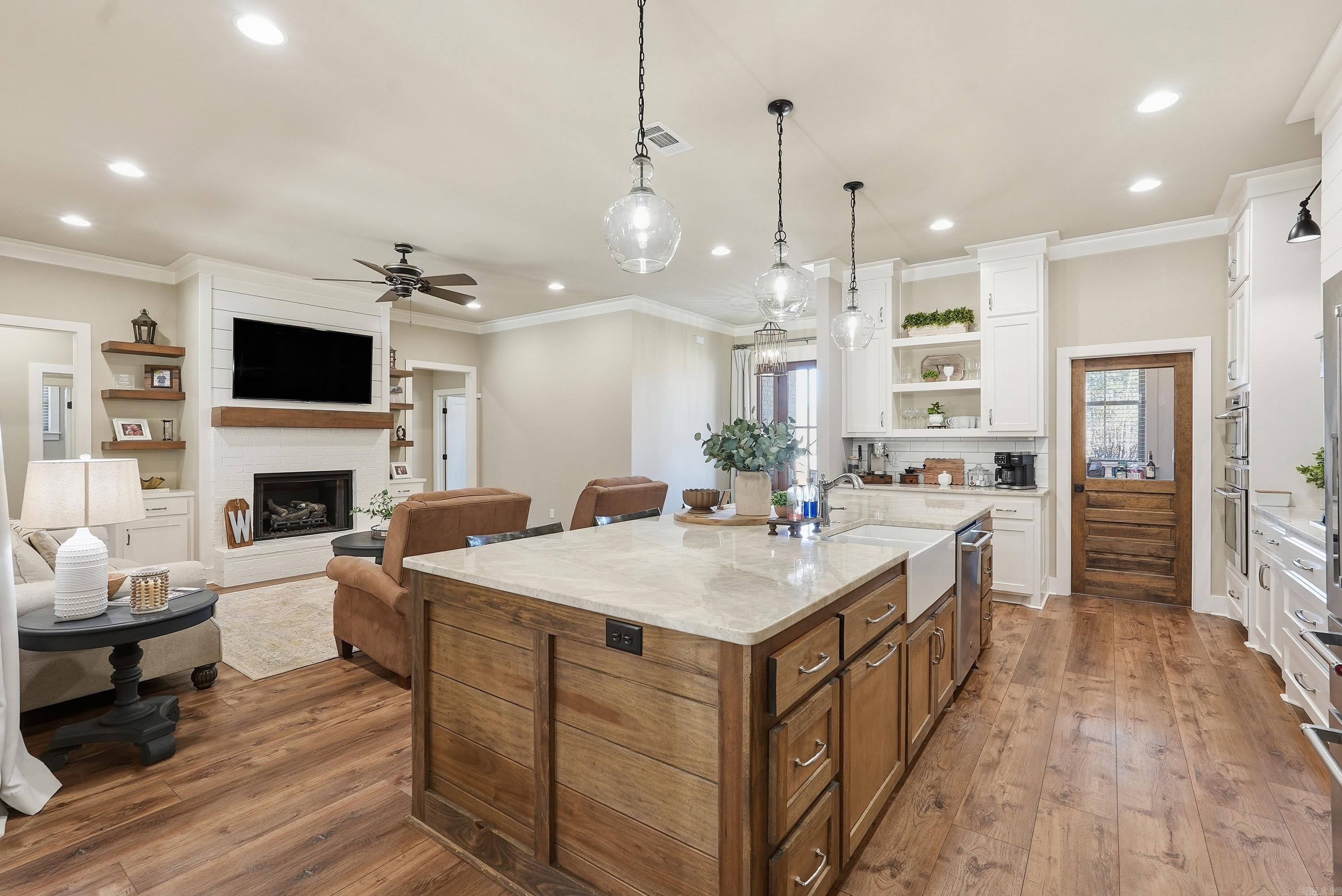 5048 Westridge Cir Property Photo 13