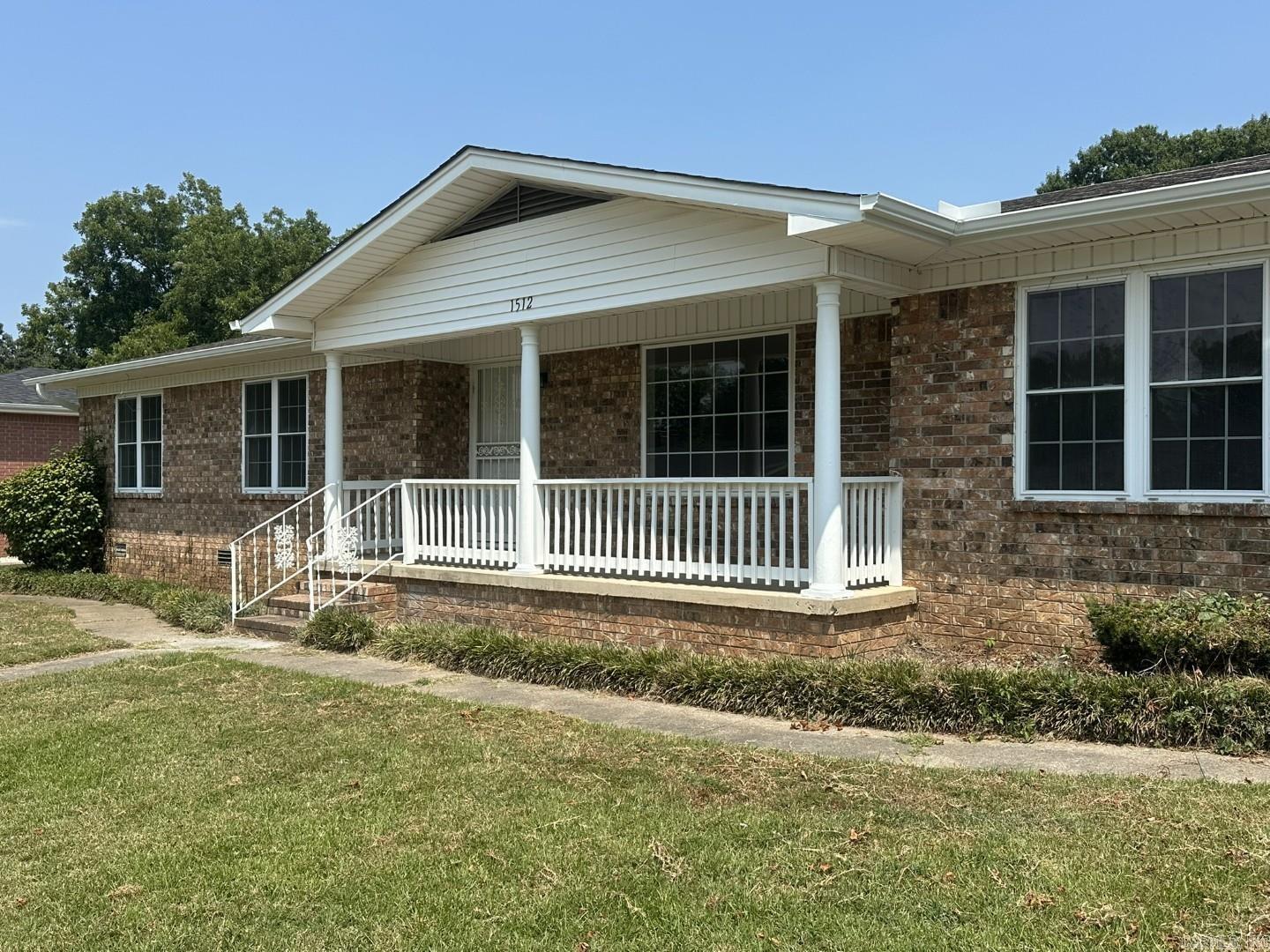 1512 Glover Street Property Photo 2