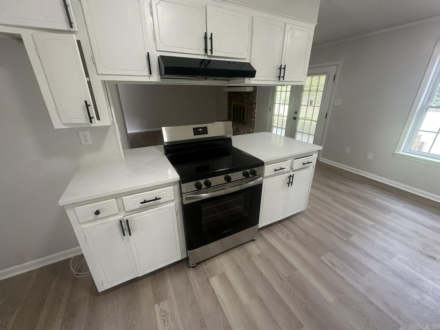 1512 Glover Street Property Photo 11