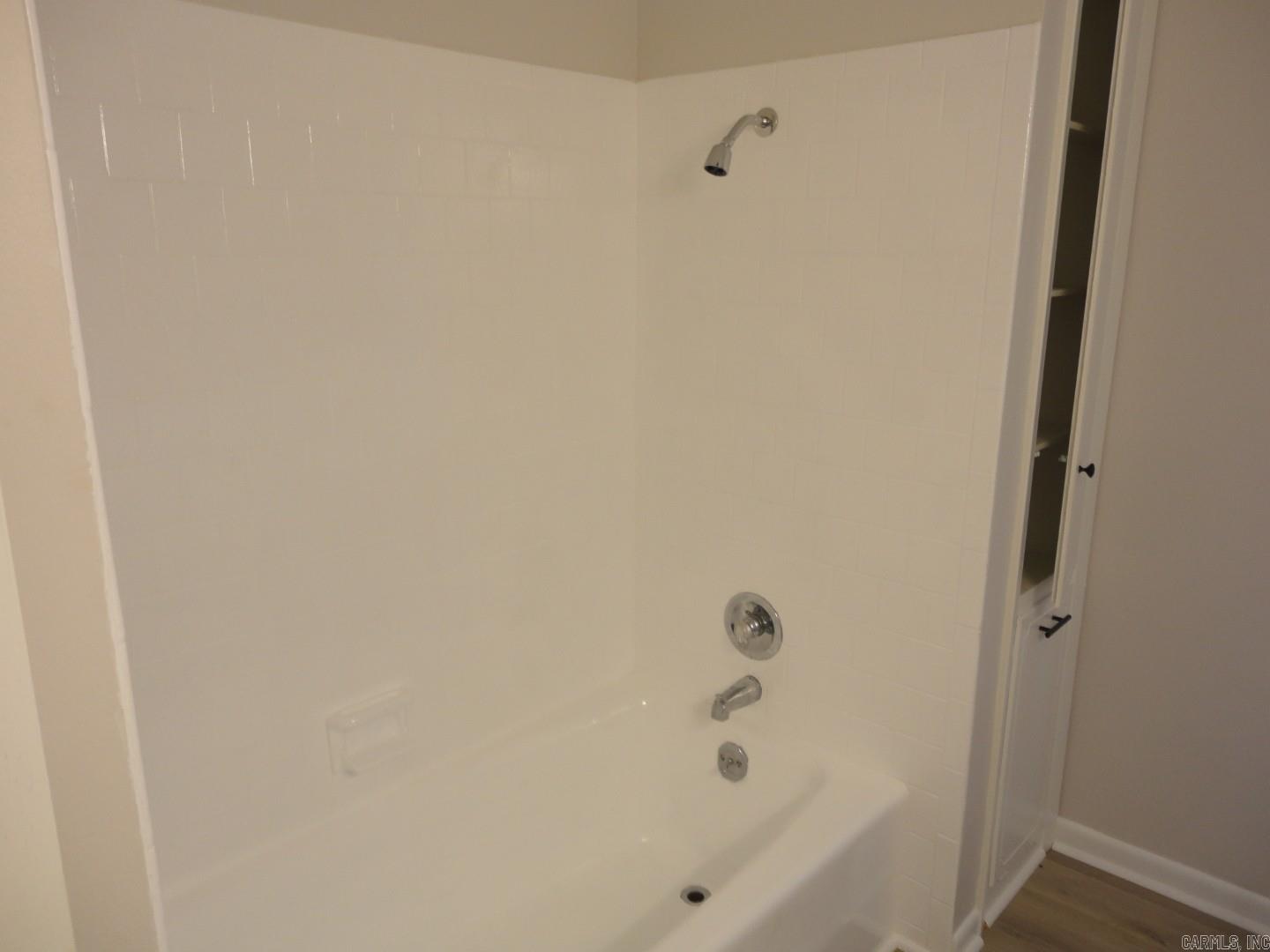 1512 Glover Street Property Photo 33