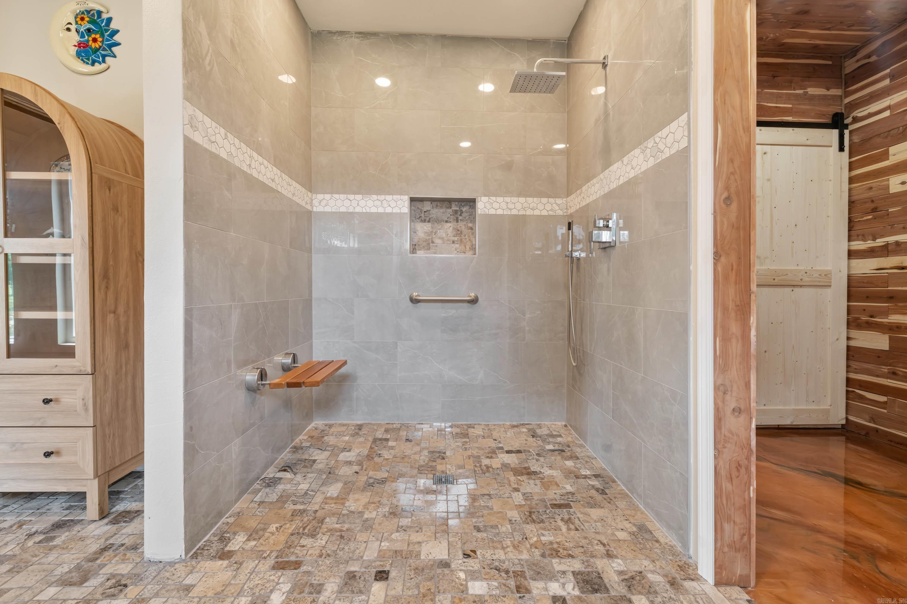 155 Woodard Ln Property Photo 22
