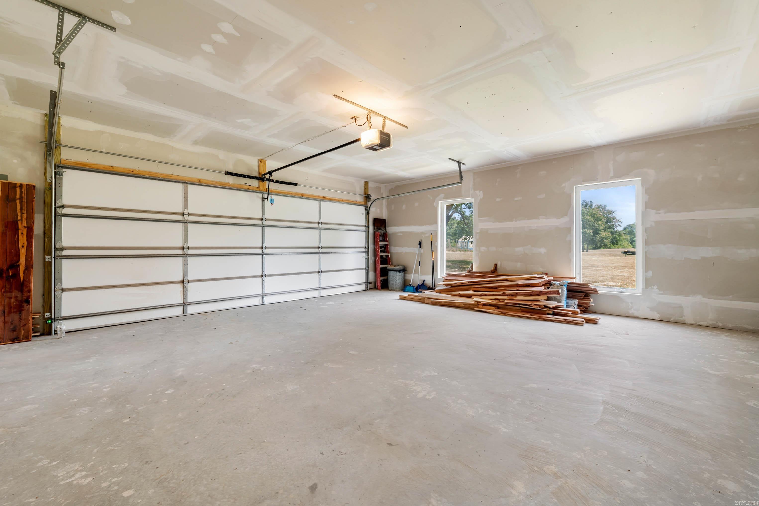 155 Woodard Ln Property Photo 25