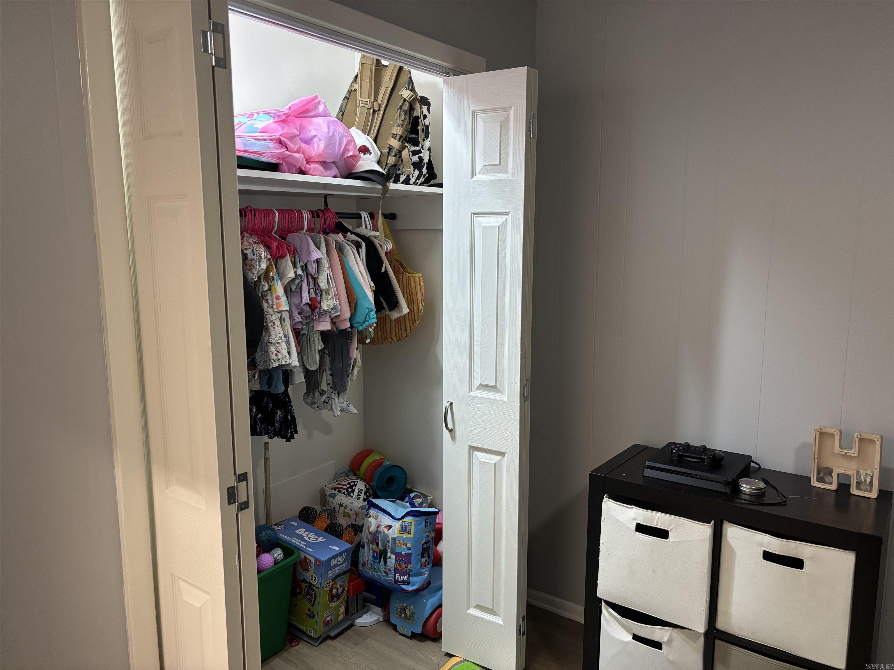 404 Logan Street Property Photo 17