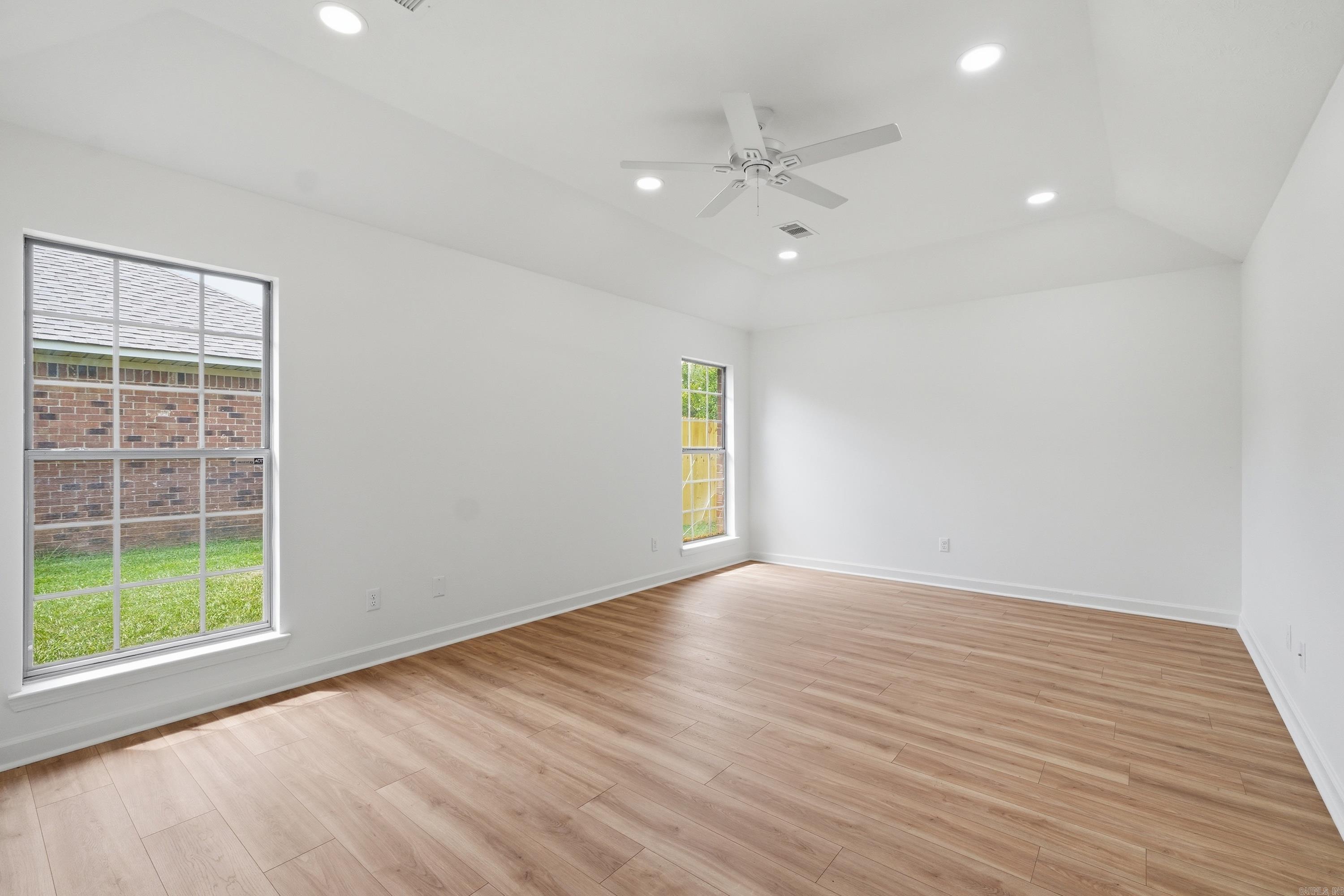 10 Weatherton Drive Property Photo 16