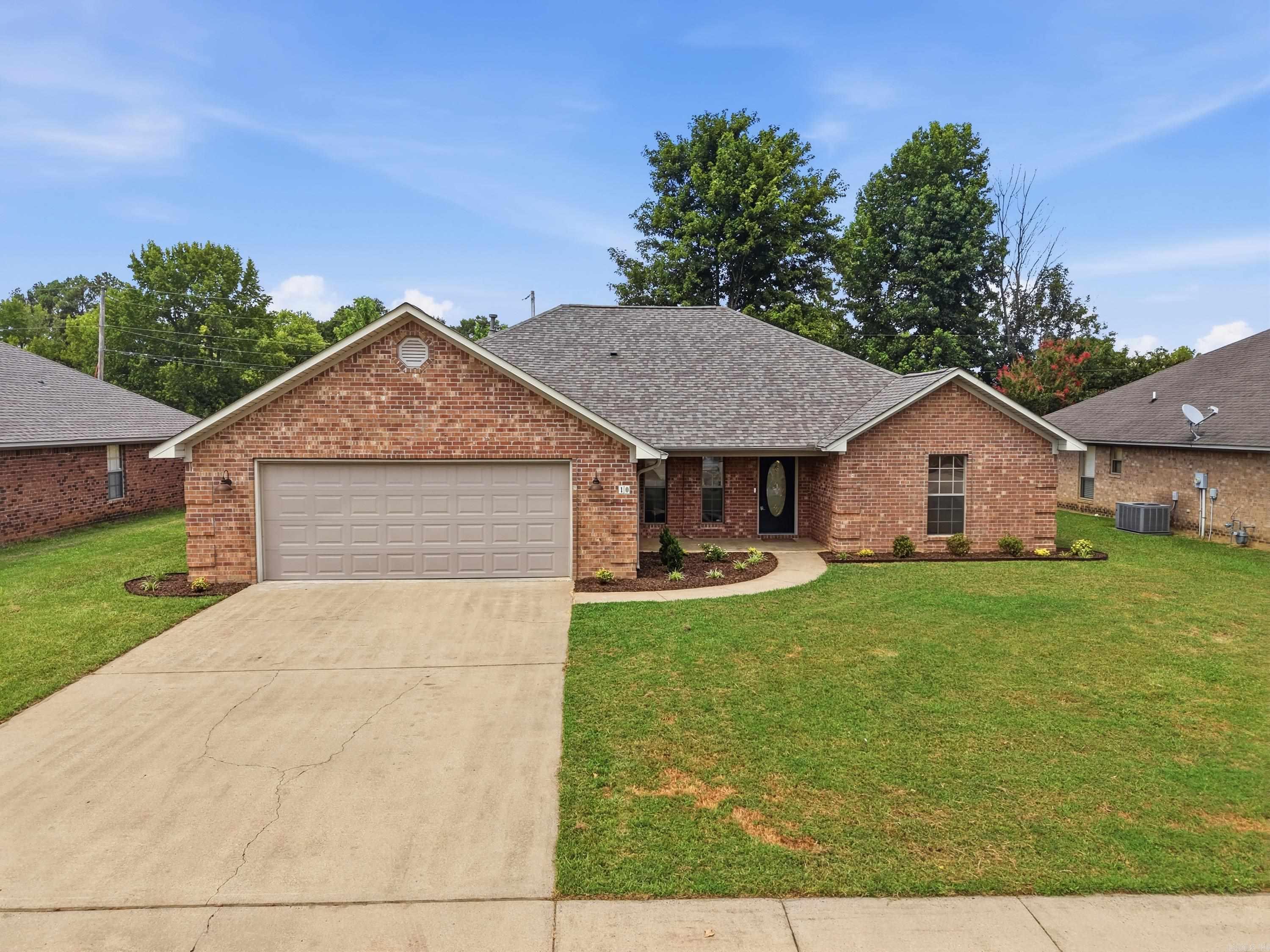 10 Weatherton Drive Property Photo 41