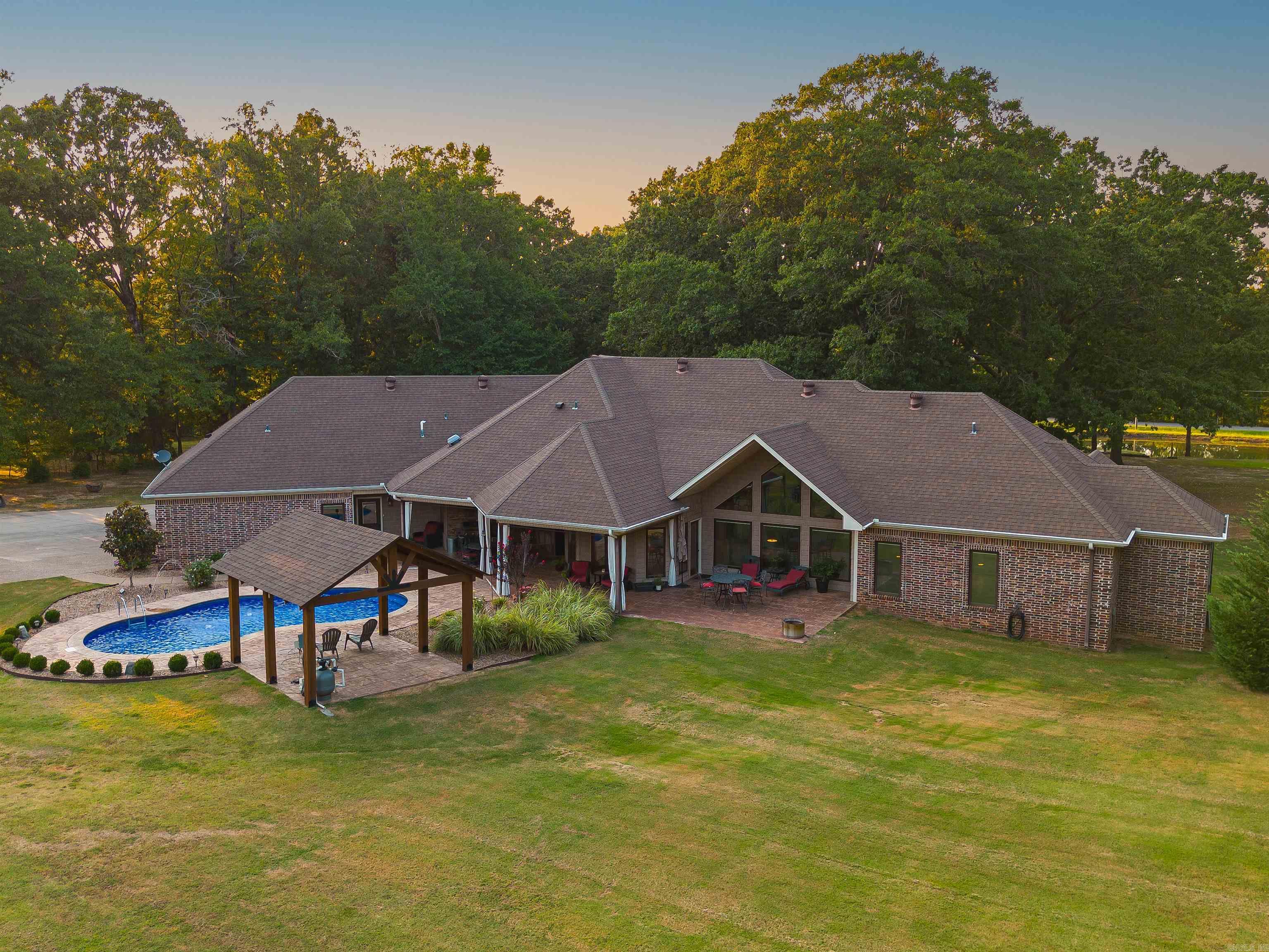 2705 Campground Road Property Photo 1