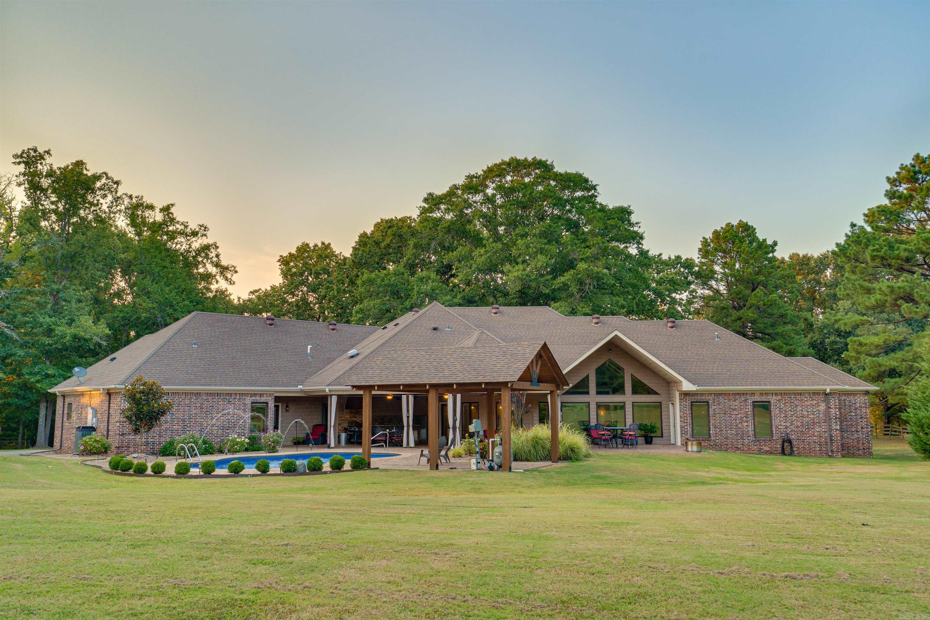 2705 Campground Road Property Photo 3