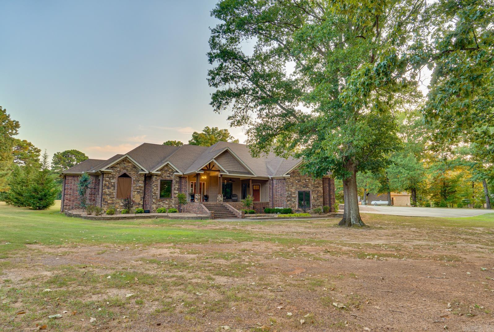 2705 Campground Road Property Photo 4