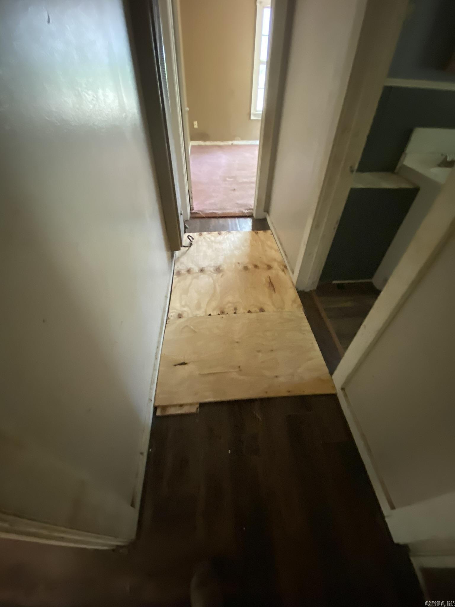 1007 E Sullenberger Avenue Property Photo 13