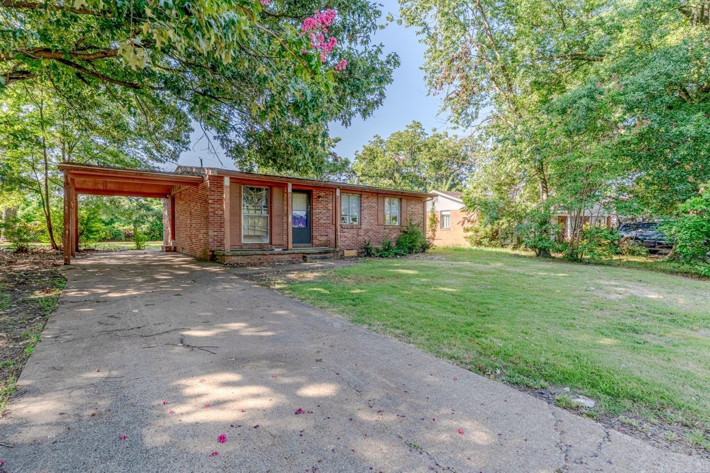 1812 Fairlane Ave Property Photo 4