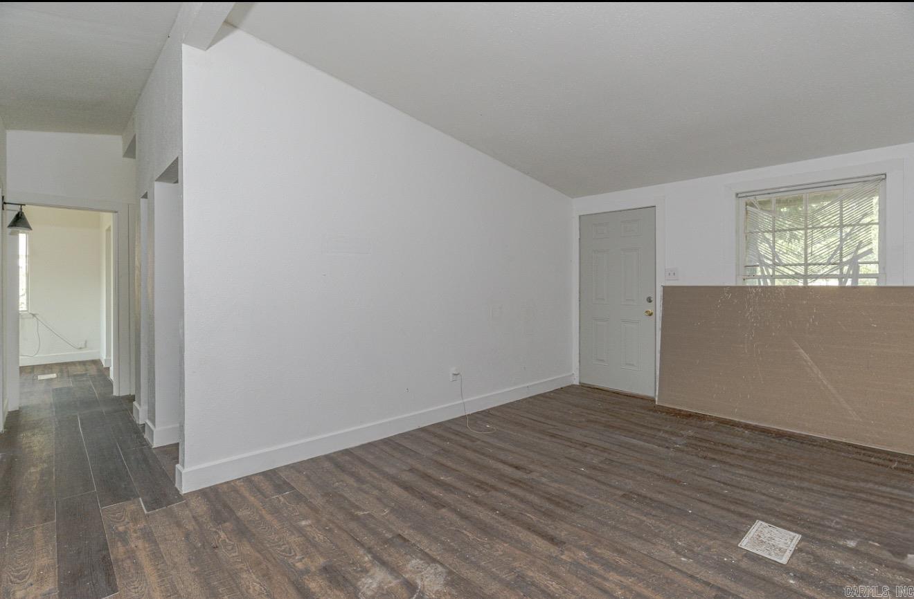 1812 Fairlane Ave Property Photo 6