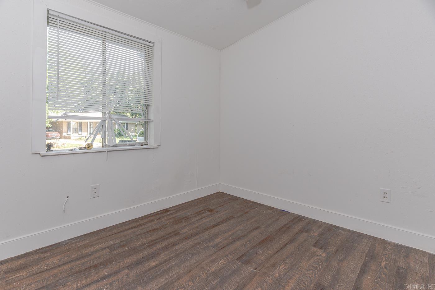 1812 Fairlane Ave Property Photo 16