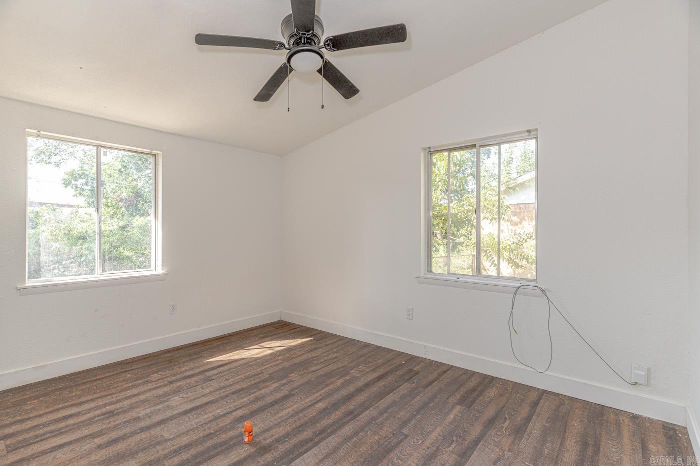 1812 Fairlane Ave Property Photo 26