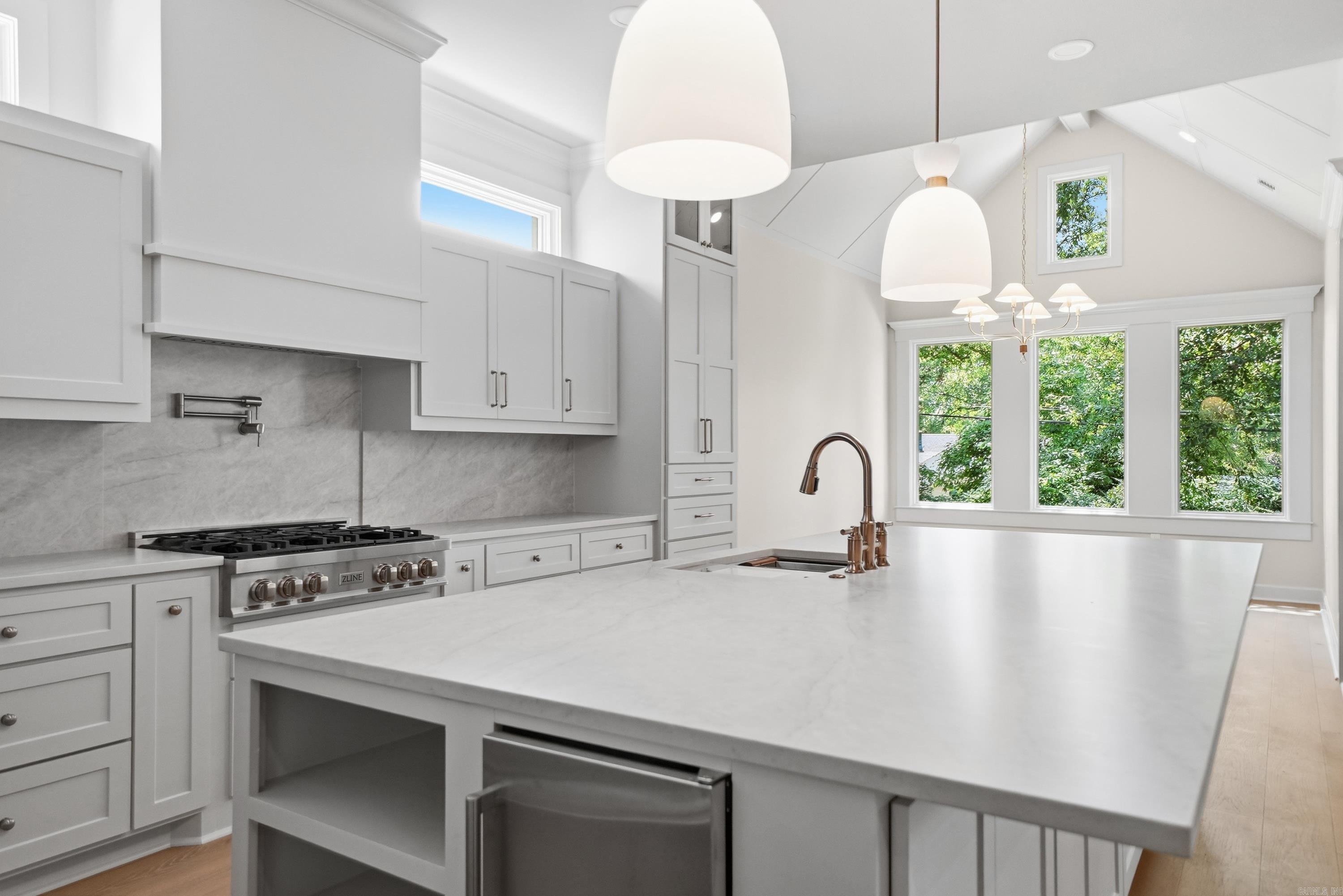 5711 Hawthorne Road Property Photo 4