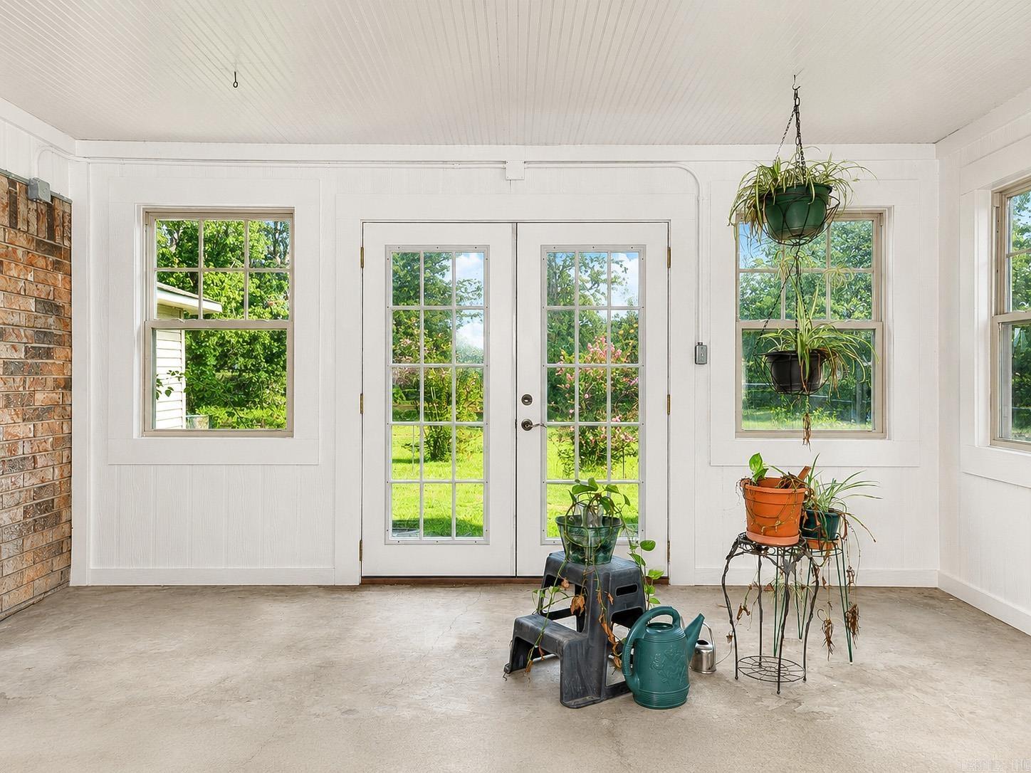 9003 Dyson Property Photo 16