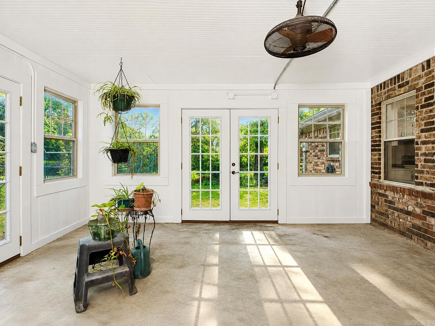 9003 Dyson Property Photo 17