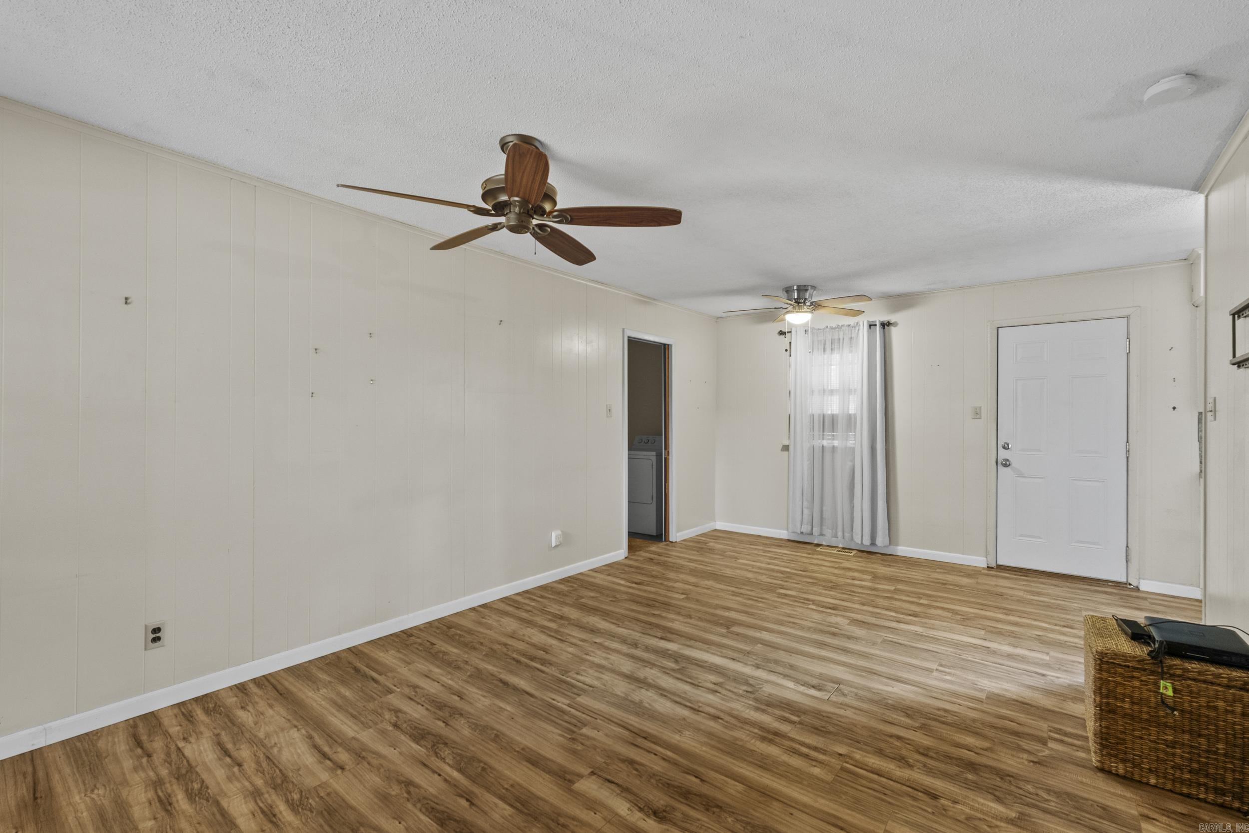 28 Greycourt Circle Property Photo 3