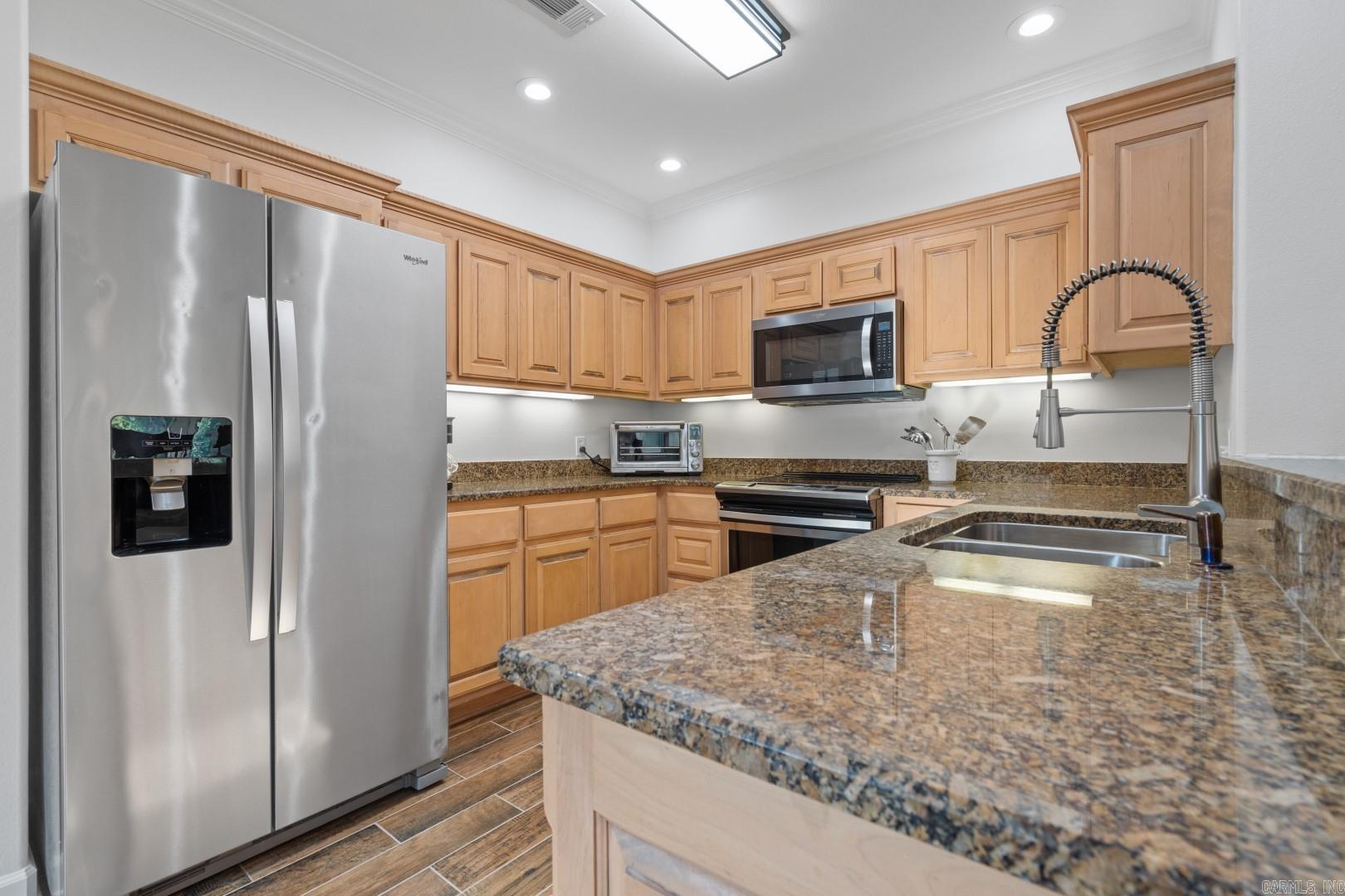 640 Arkridge Road, Unit K-2 Property Photo 10
