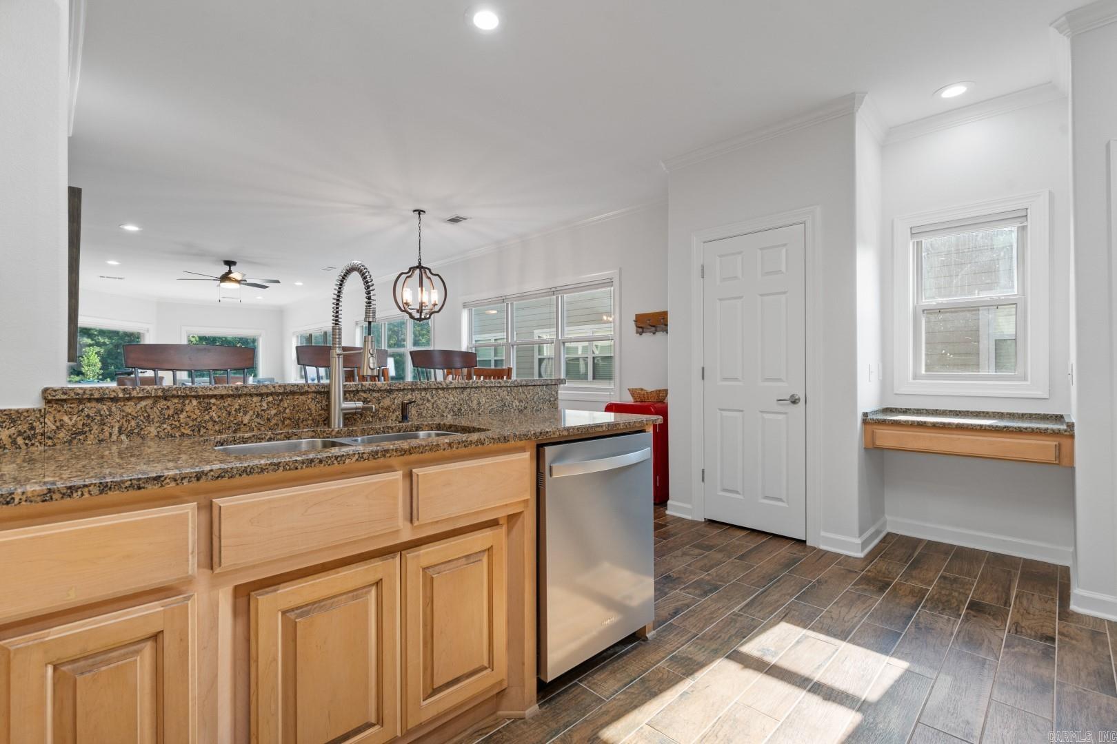 640 Arkridge Road, Unit K-2 Property Photo 13