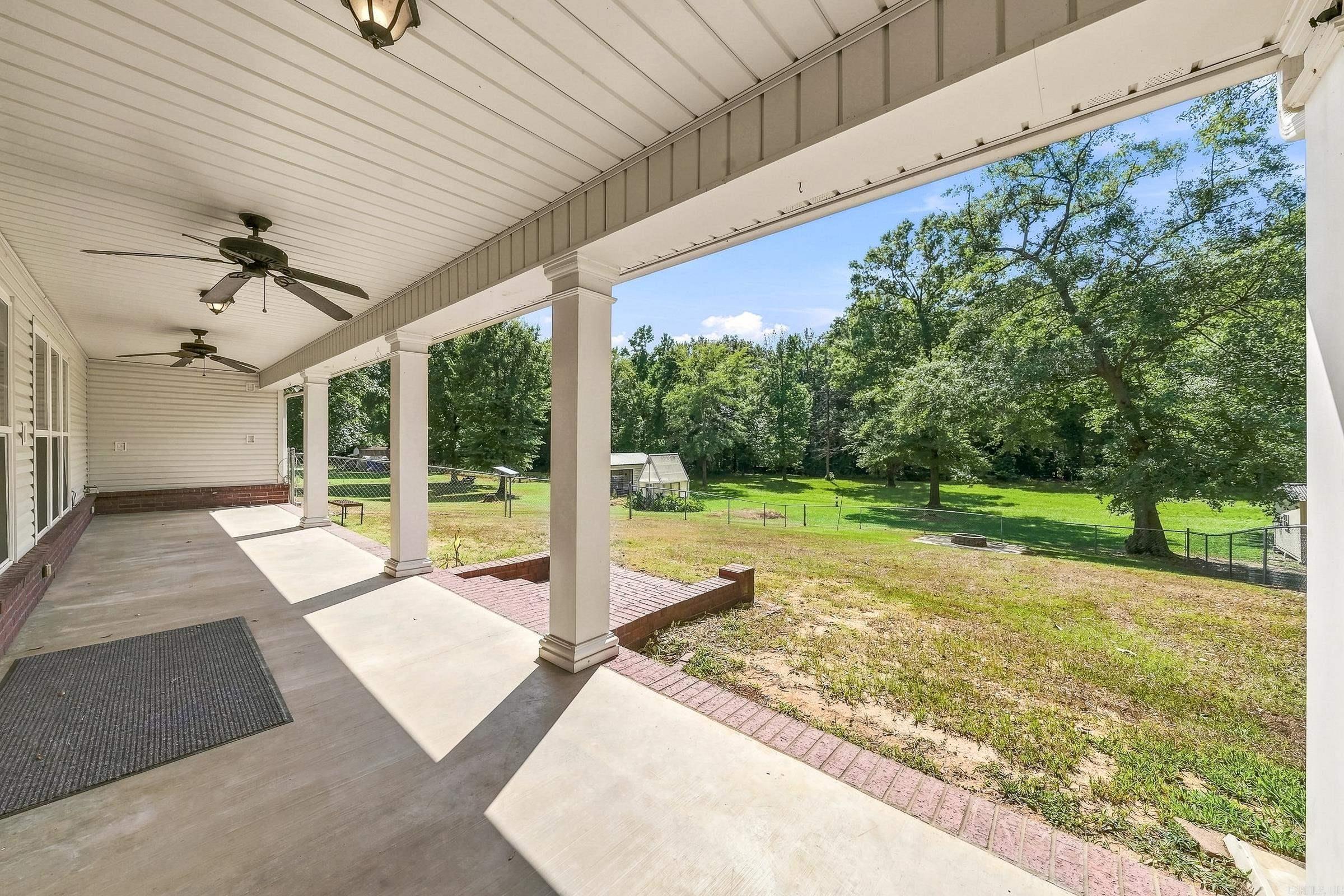 621 Crosstrails Road Property Photo 32