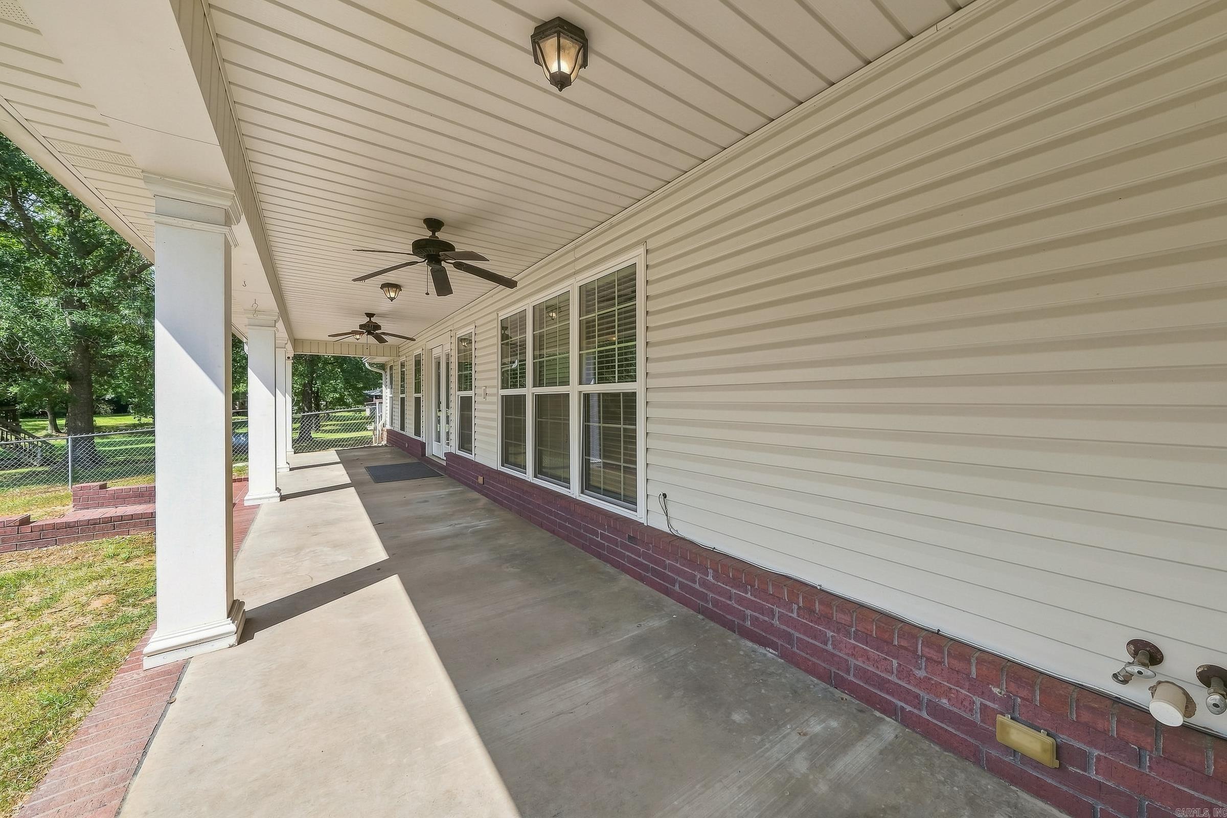621 Crosstrails Road Property Photo 34