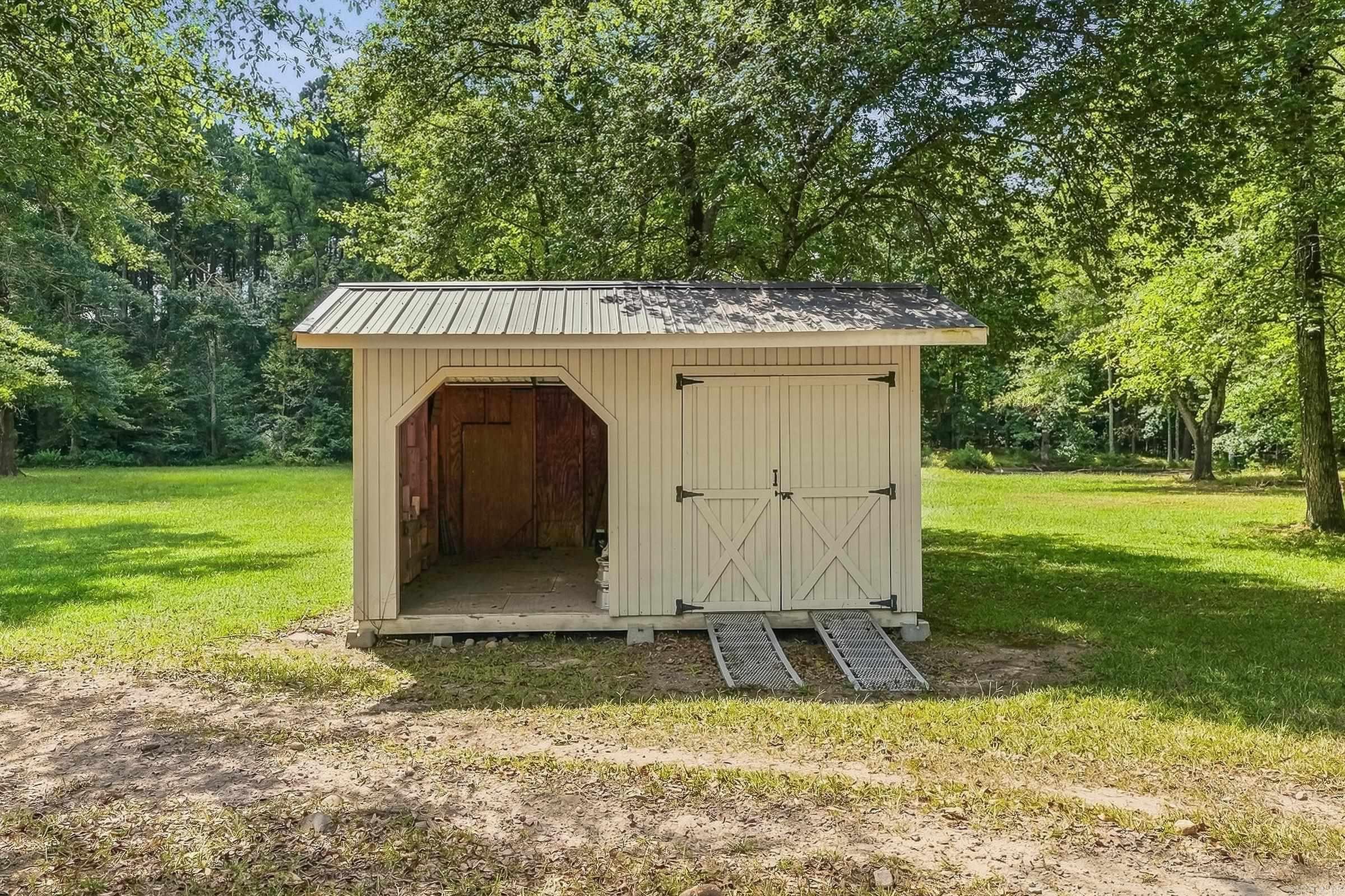 621 Crosstrails Road Property Photo 38