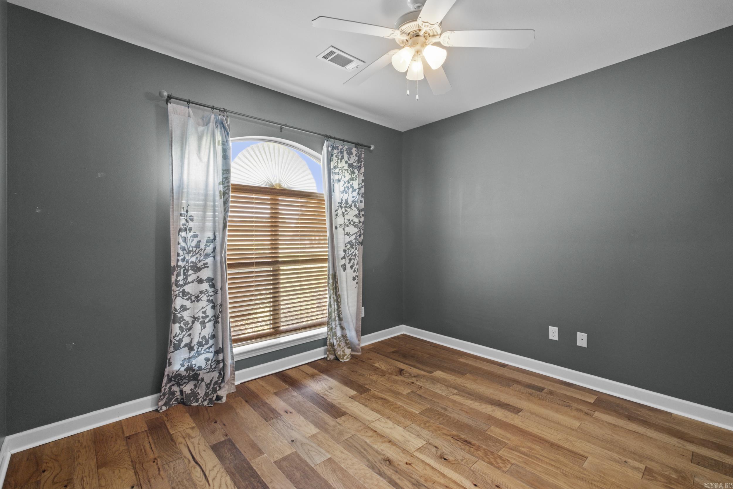 13101 Secretariat Drive Property Photo 34