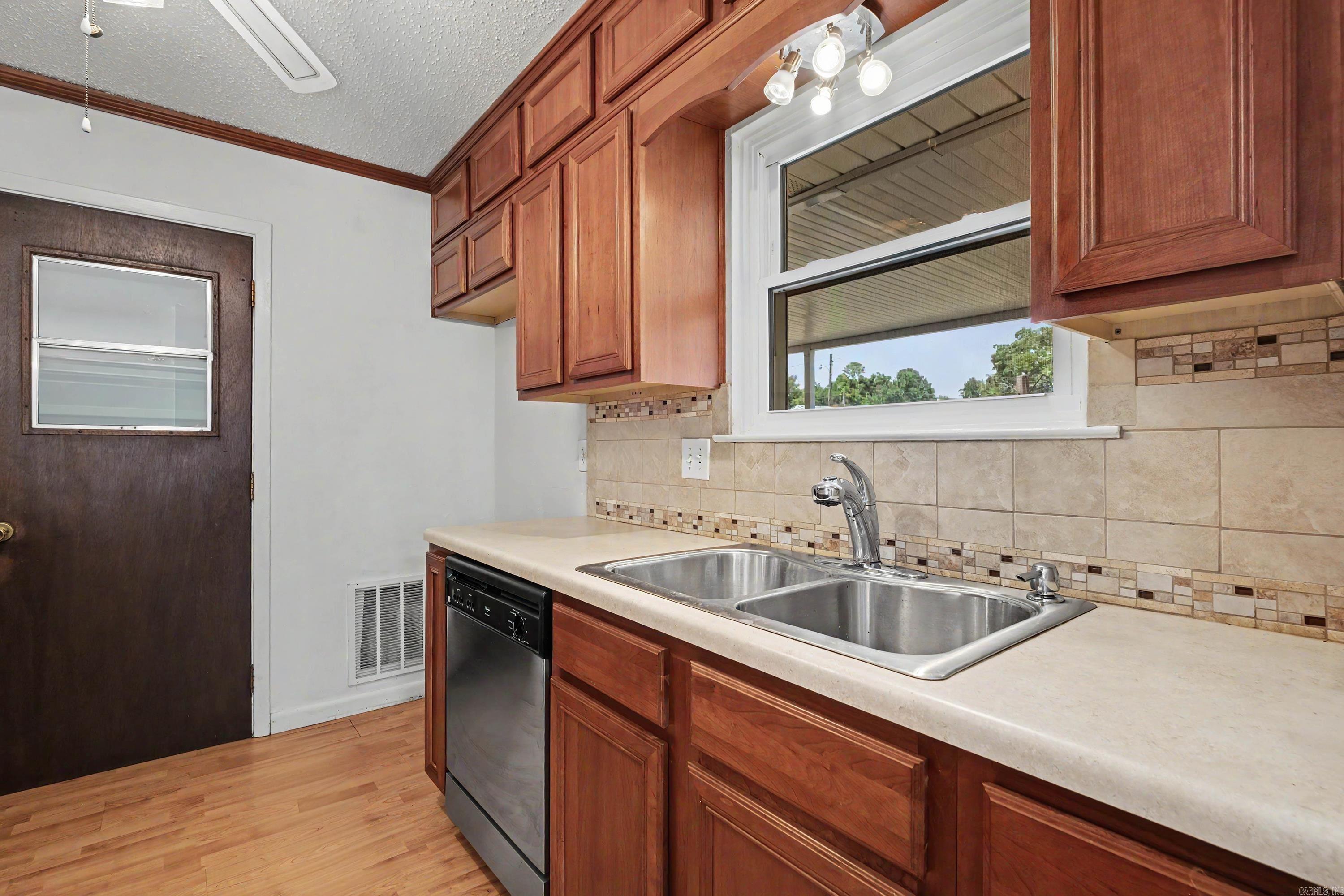 26 Colby Drive Property Photo 15