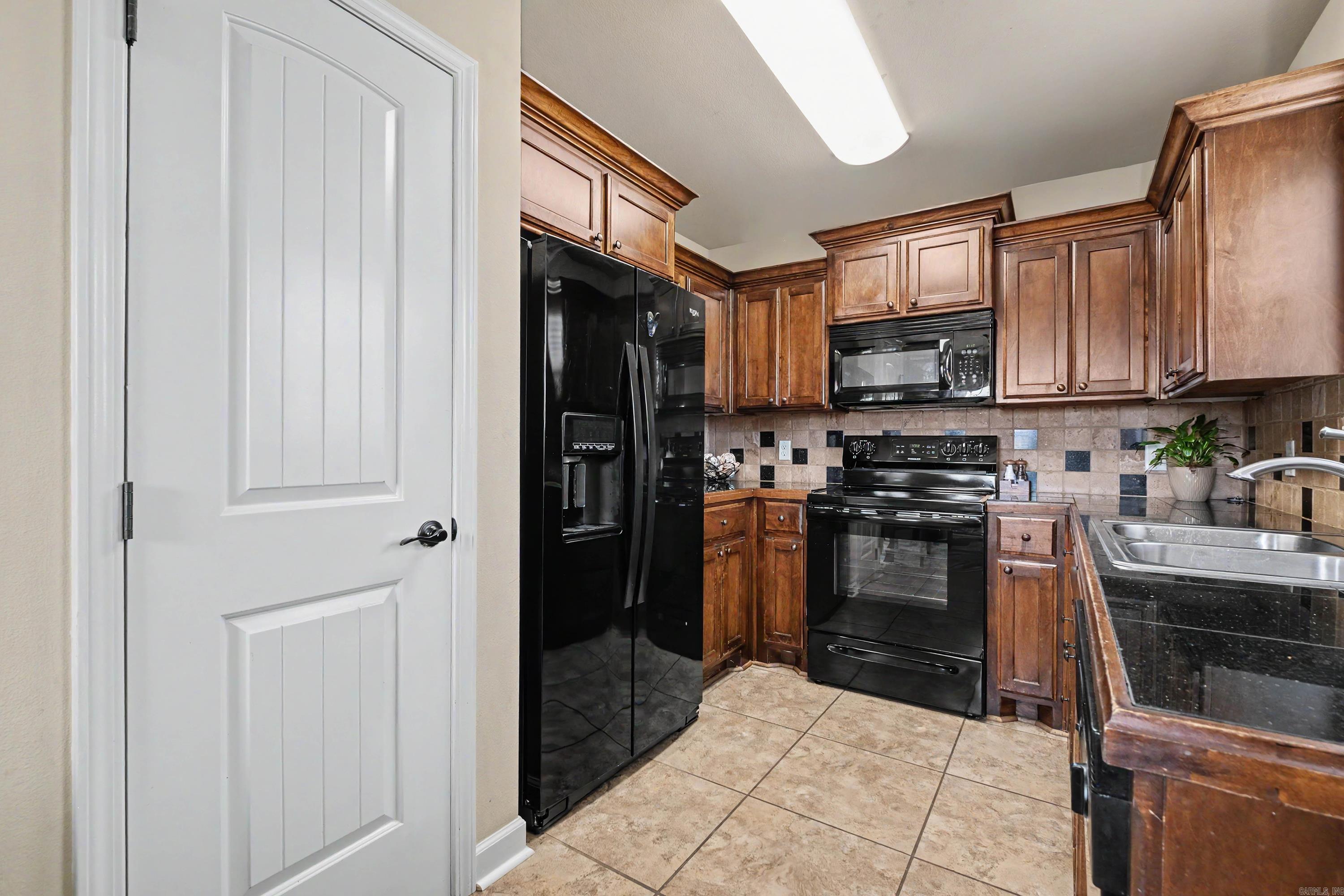 2218 Moortown Drive Property Photo 10