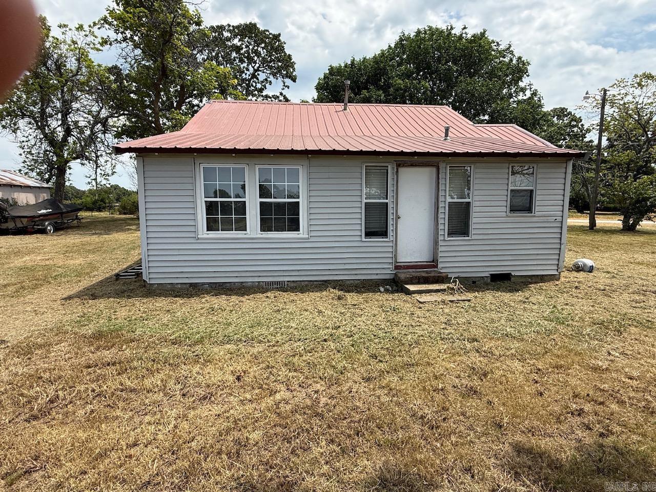 2699 Dry Mountain Road Property Photo 4