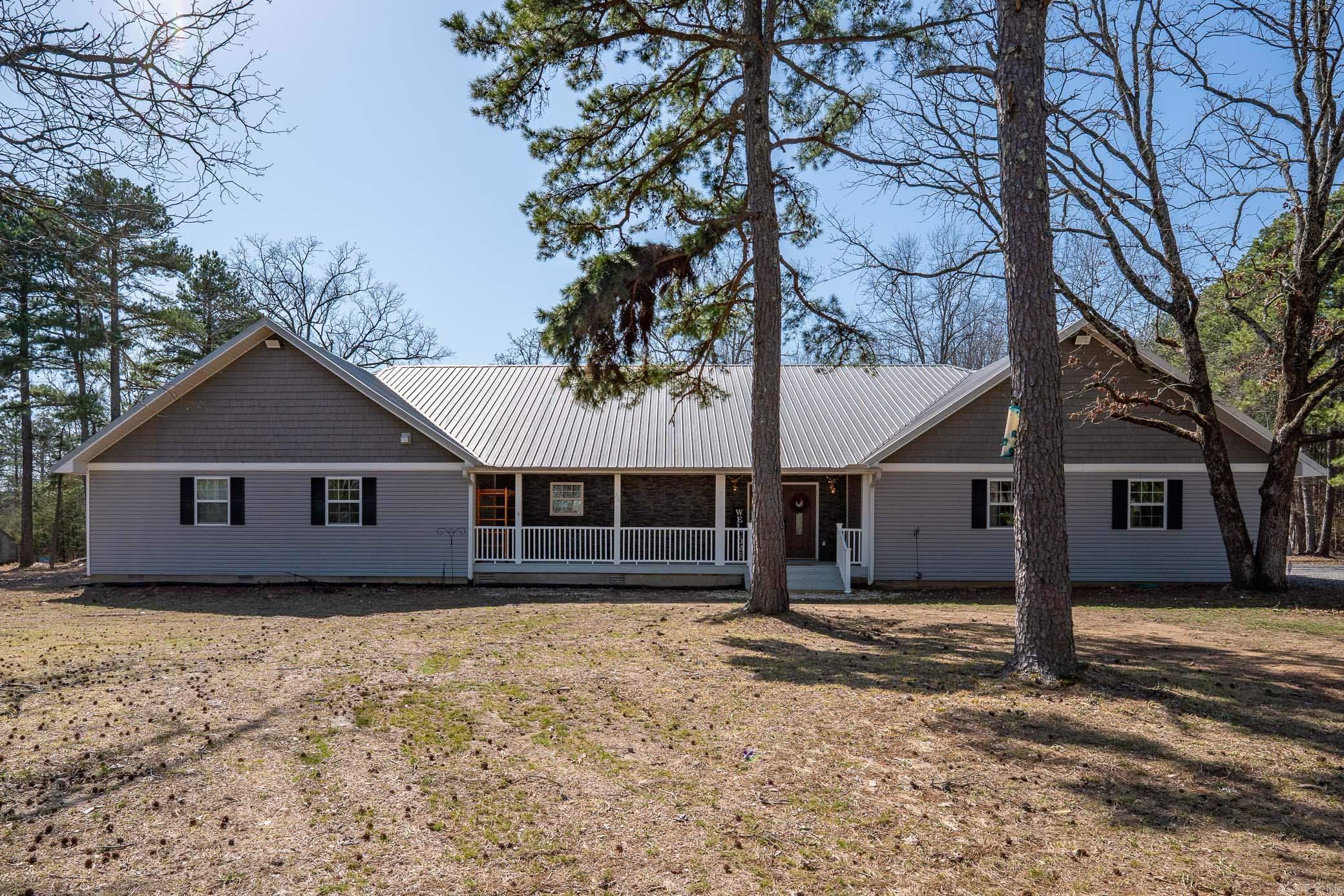 70 Quail Hollow Cove Property Photo 2