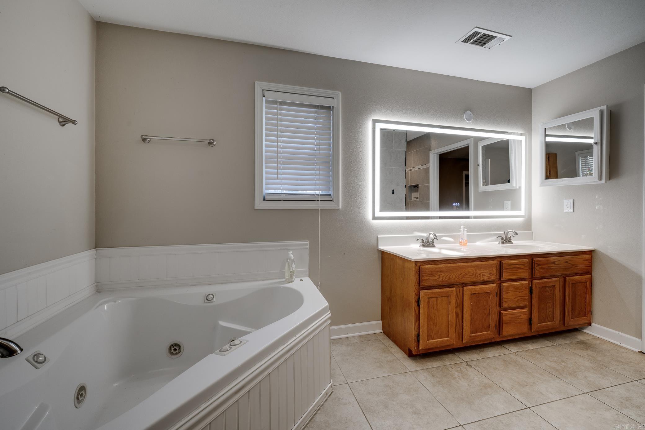 70 Quail Hollow Cove Property Photo 22