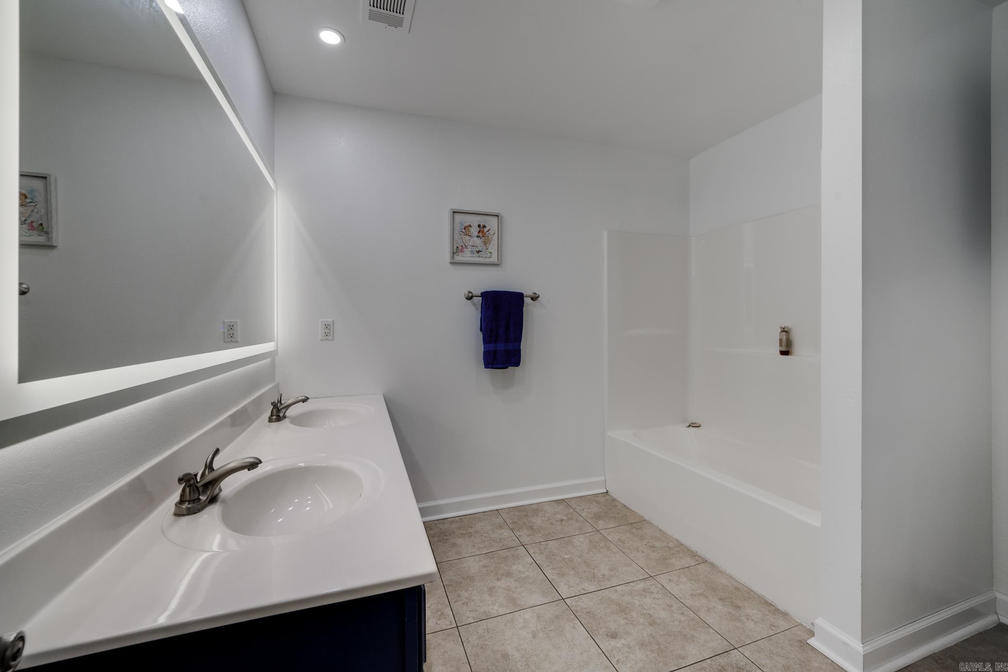 70 Quail Hollow Cove Property Photo 40