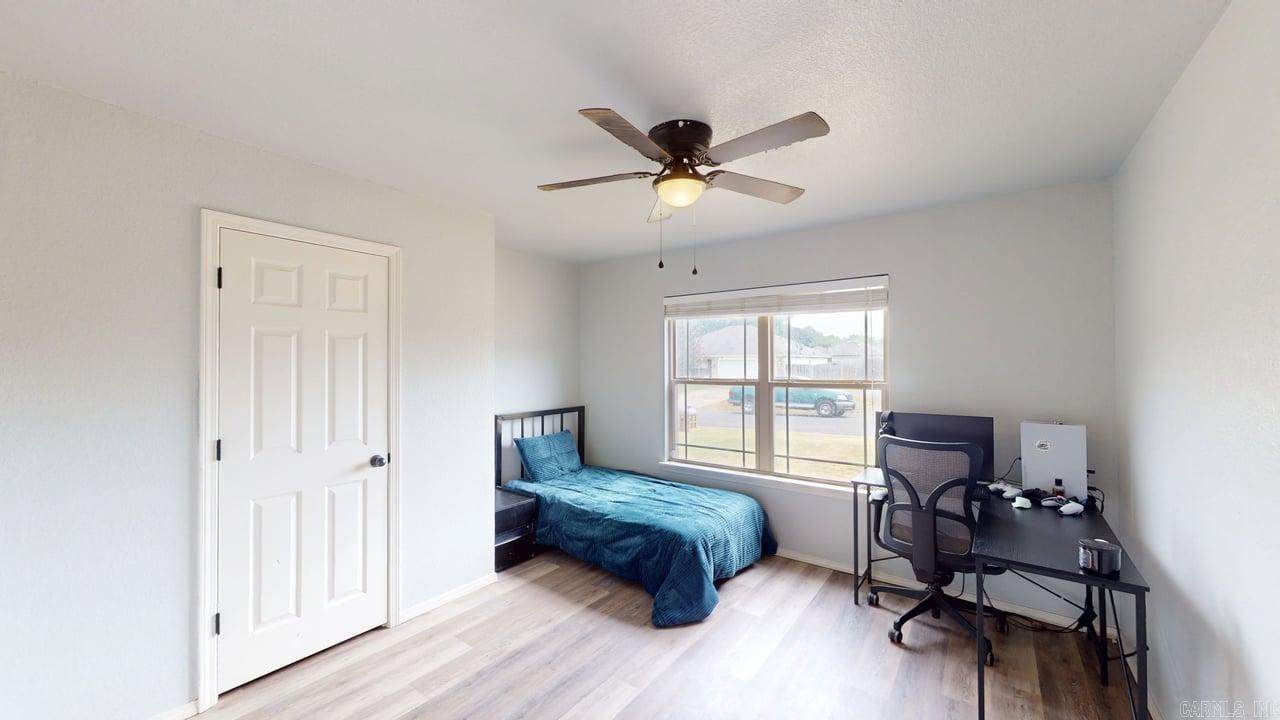 3615 Firefly Circle Property Photo 4