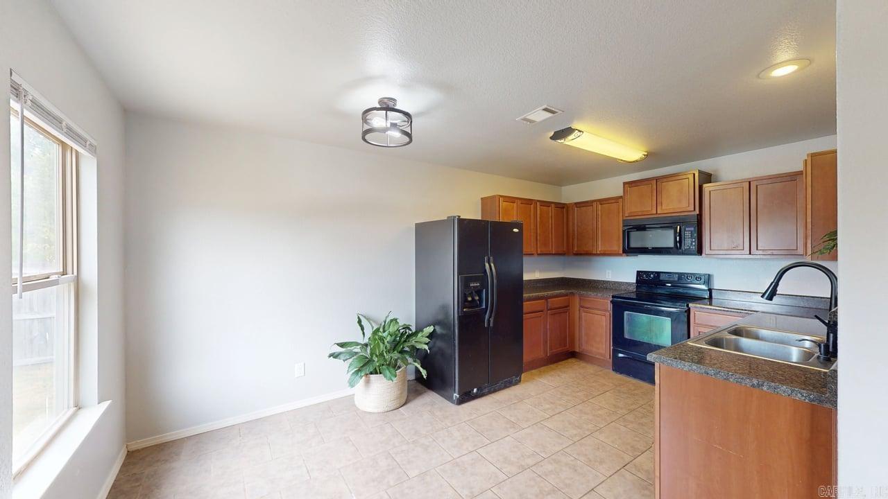3615 Firefly Circle Property Photo 15