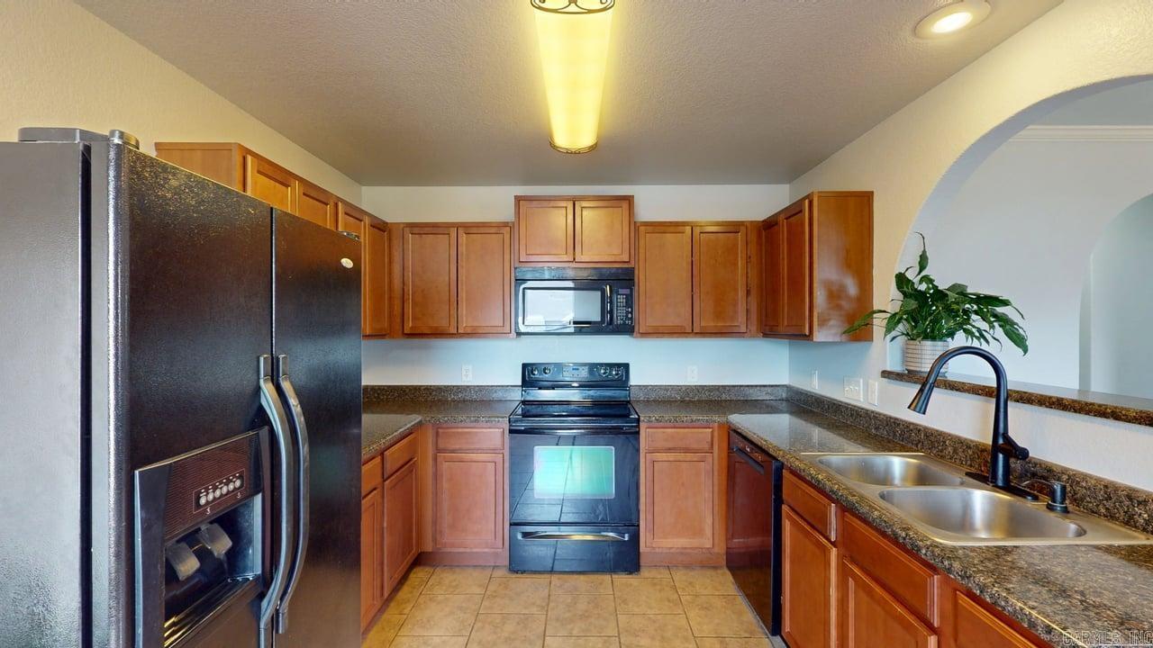 3615 Firefly Circle Property Photo 16