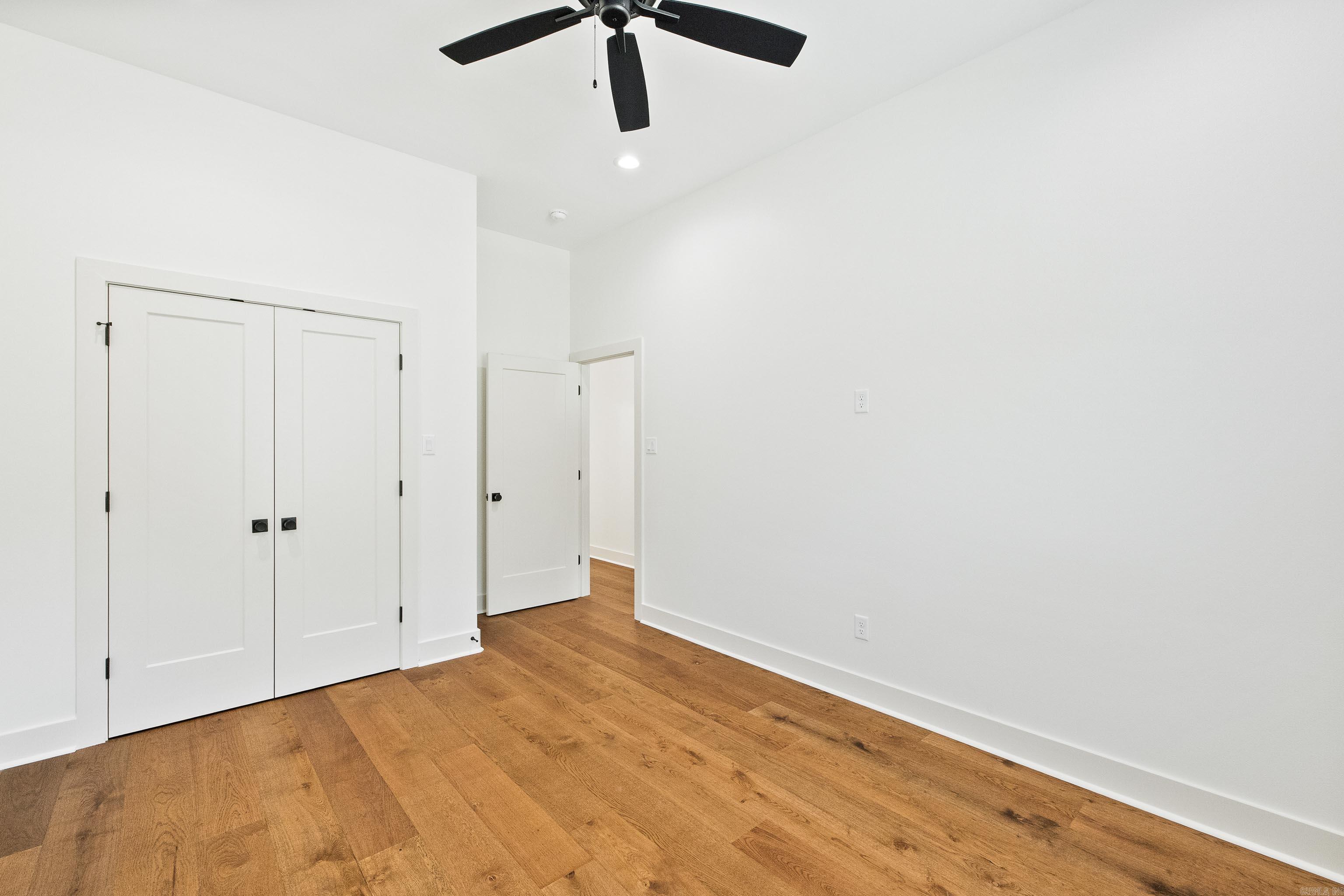 8008 N Shoreline Property Photo 33