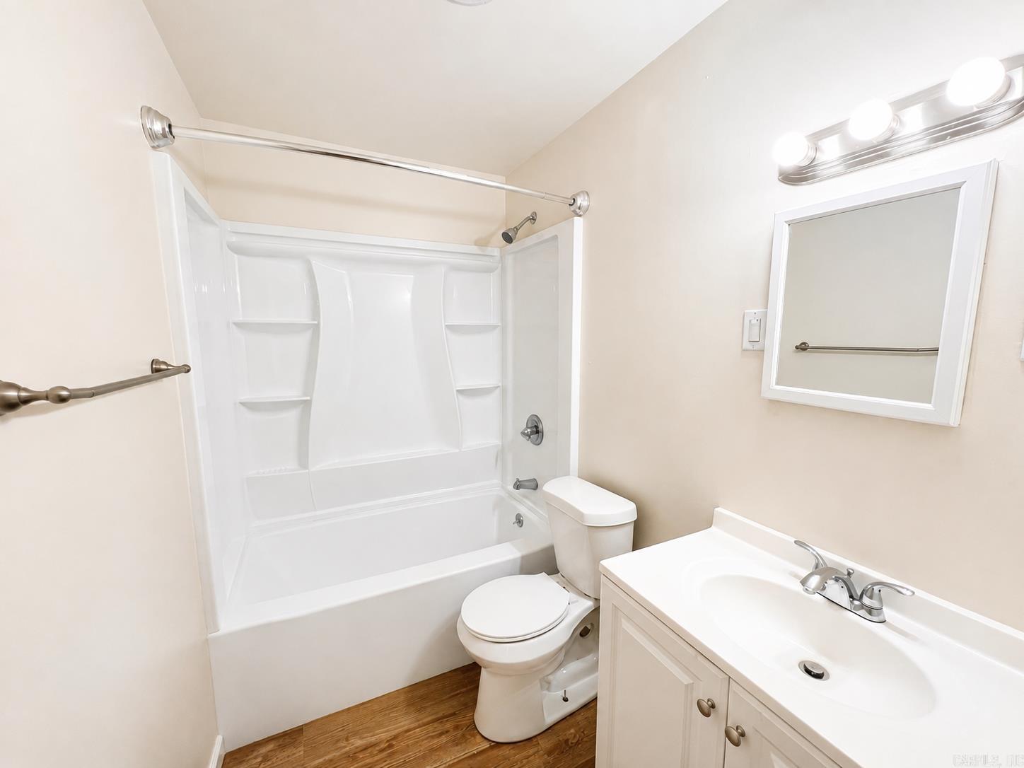 405 Angus Street Property Photo 4