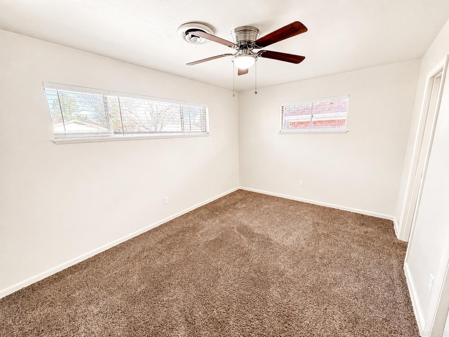 405 Angus Street Property Photo 6
