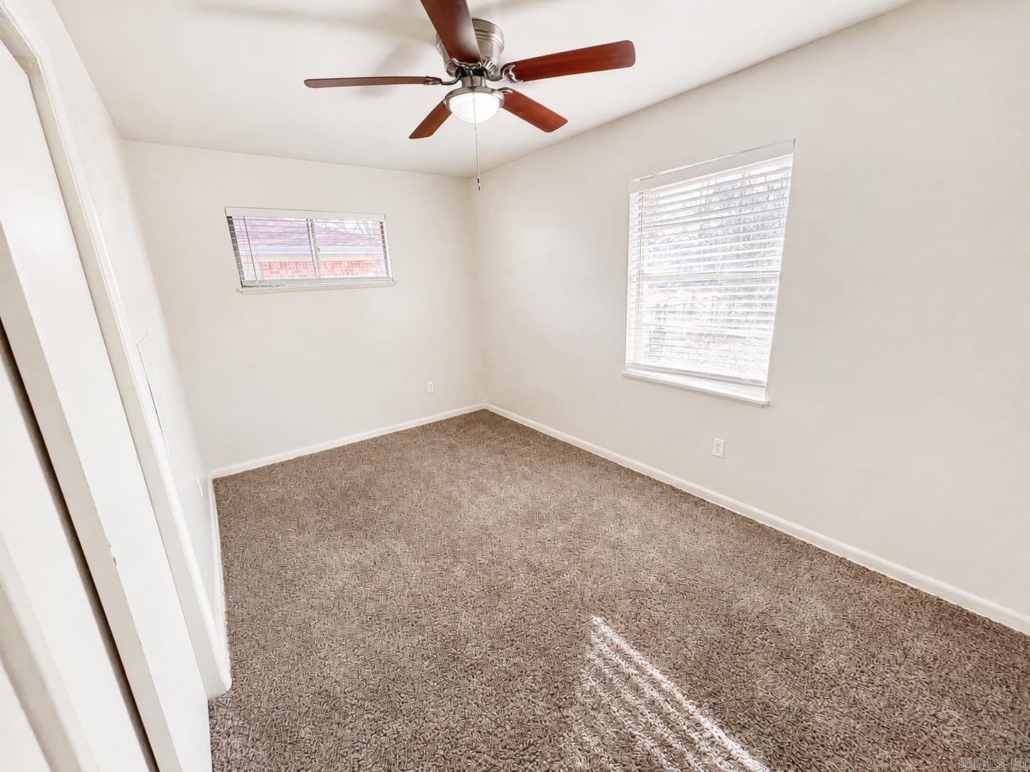 405 Angus Street Property Photo 7