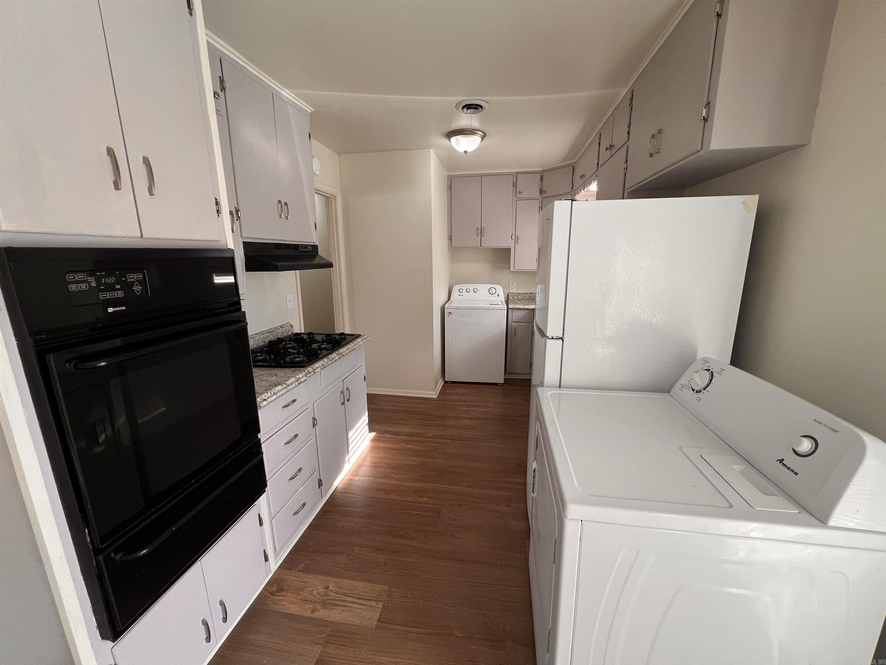 405 Angus Street Property Photo 15
