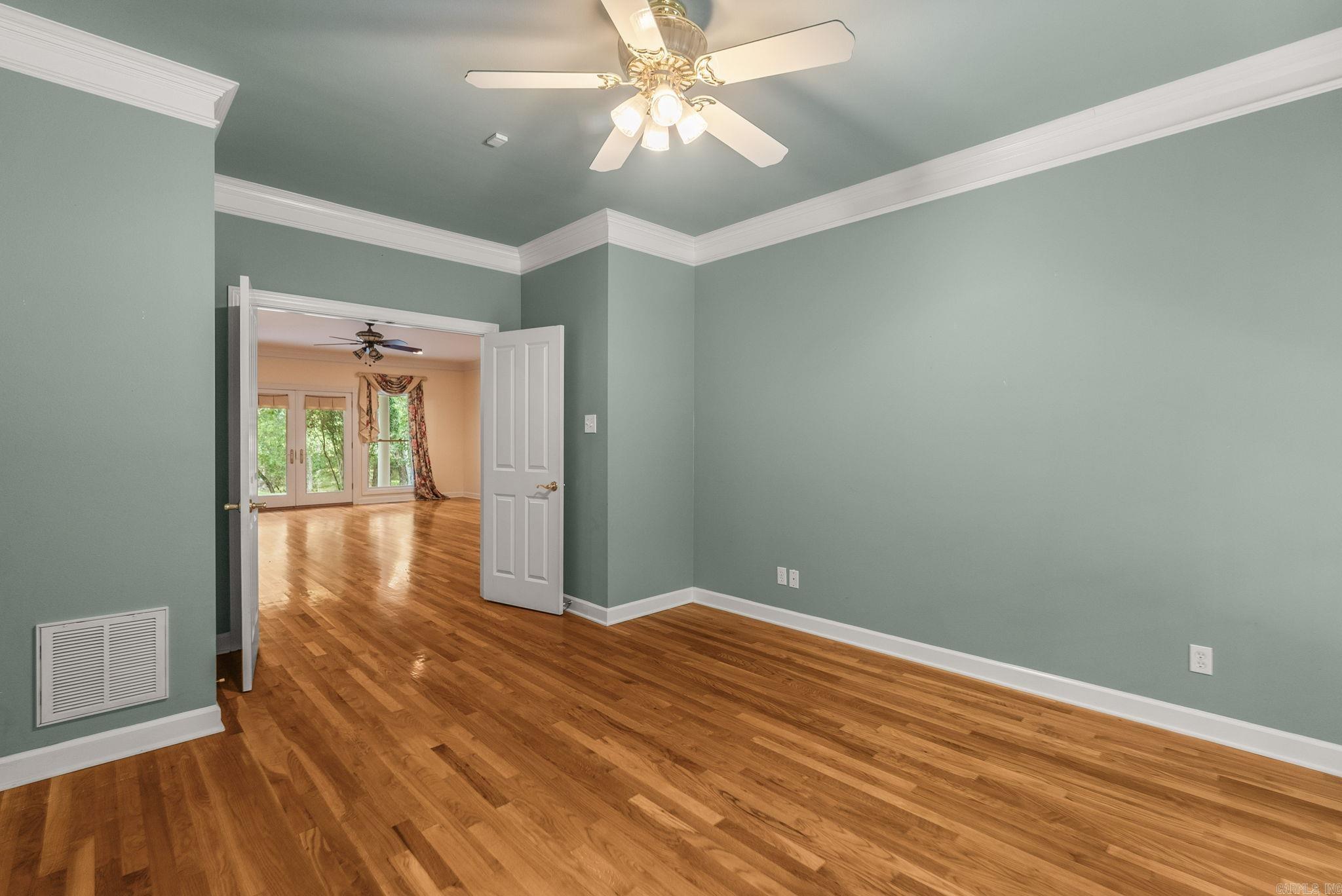 4700 Ridgefield Lane Property Photo 25