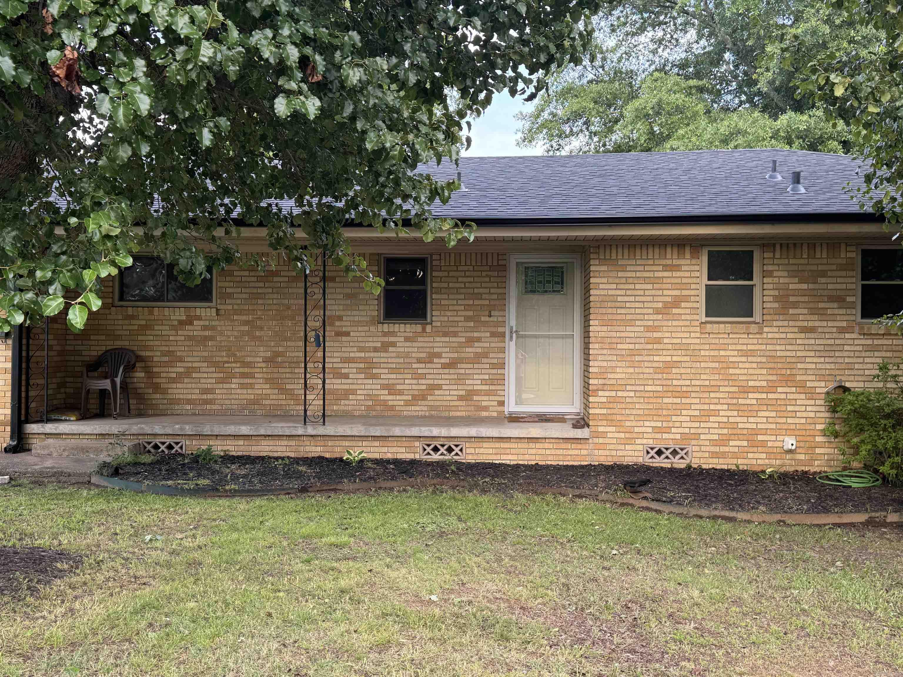 4410 Ridge Road Property Photo 2