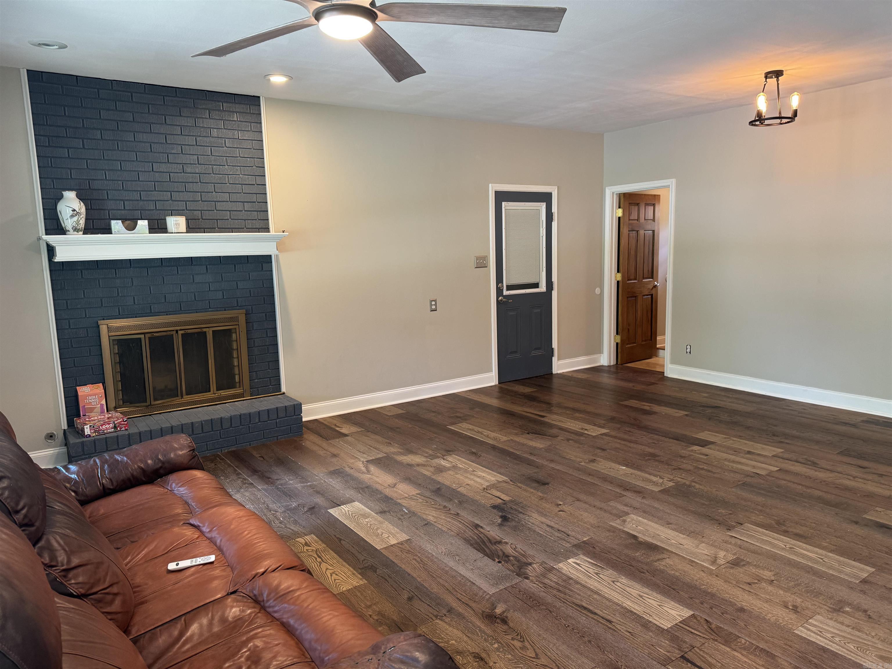 4410 Ridge Road Property Photo 15