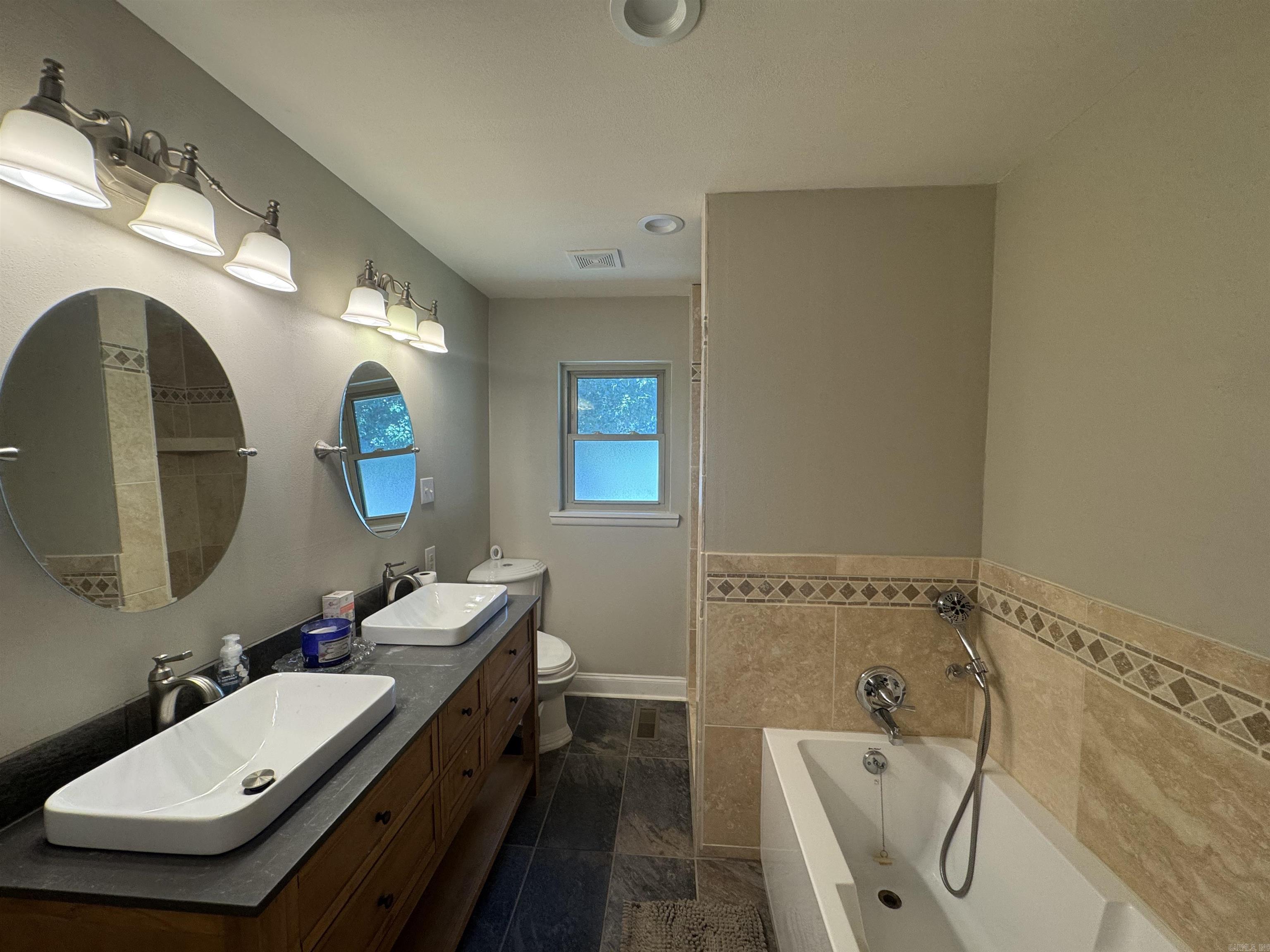 4410 Ridge Road Property Photo 23
