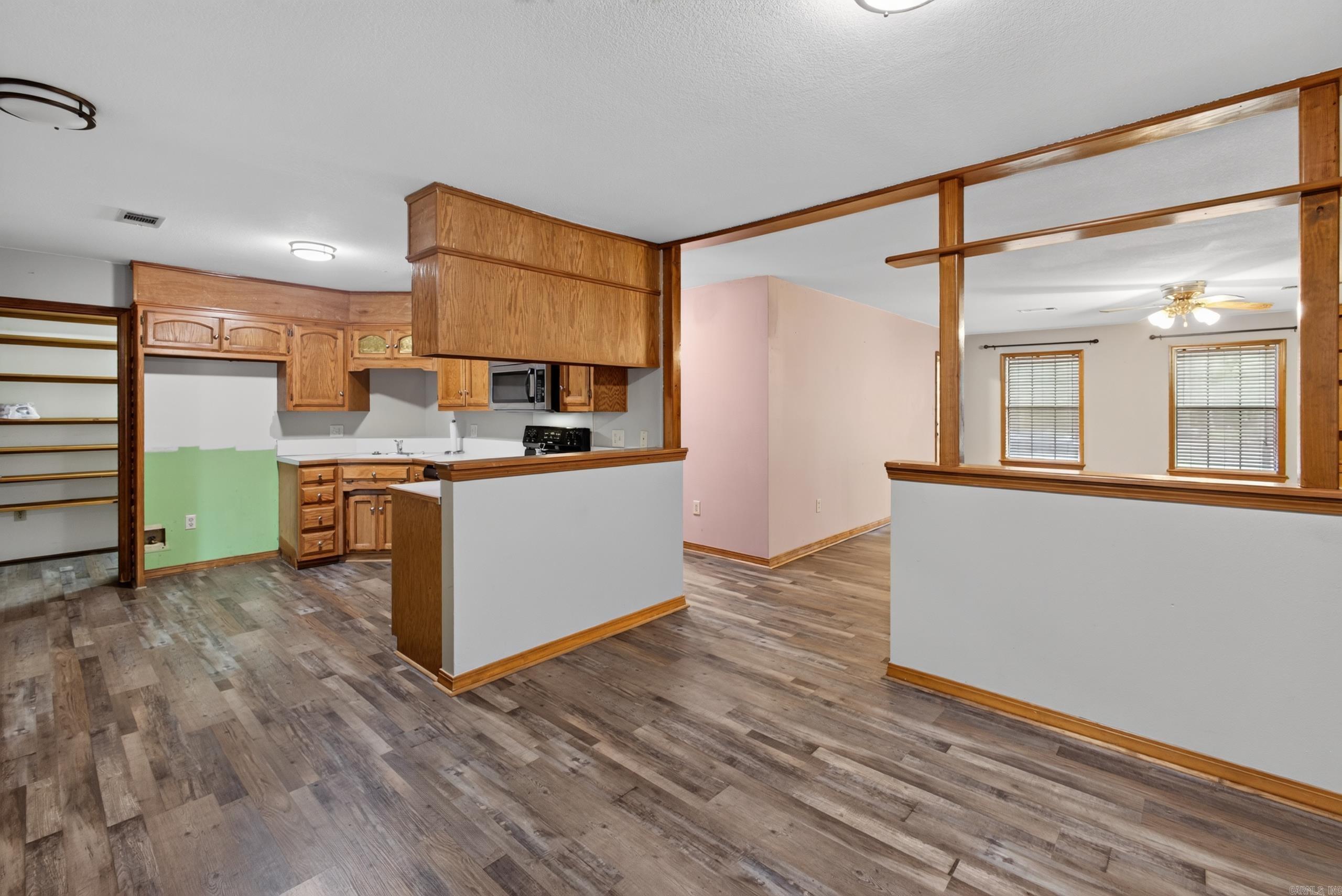 2850 Sylvia Property Photo 7
