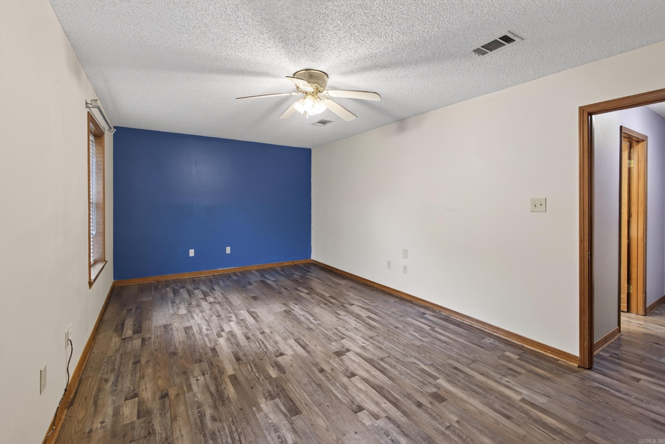 2850 Sylvia Property Photo 14